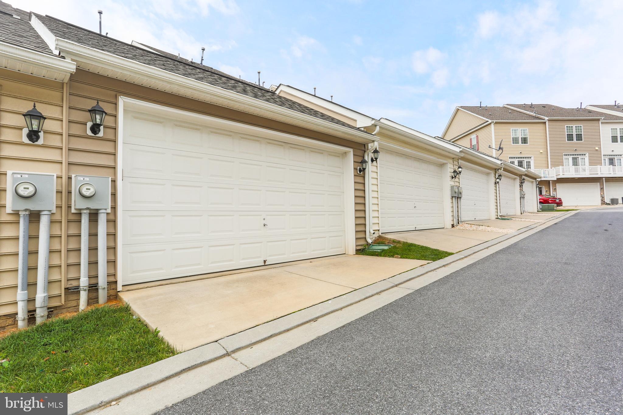 MARKET SQUARE - Residential