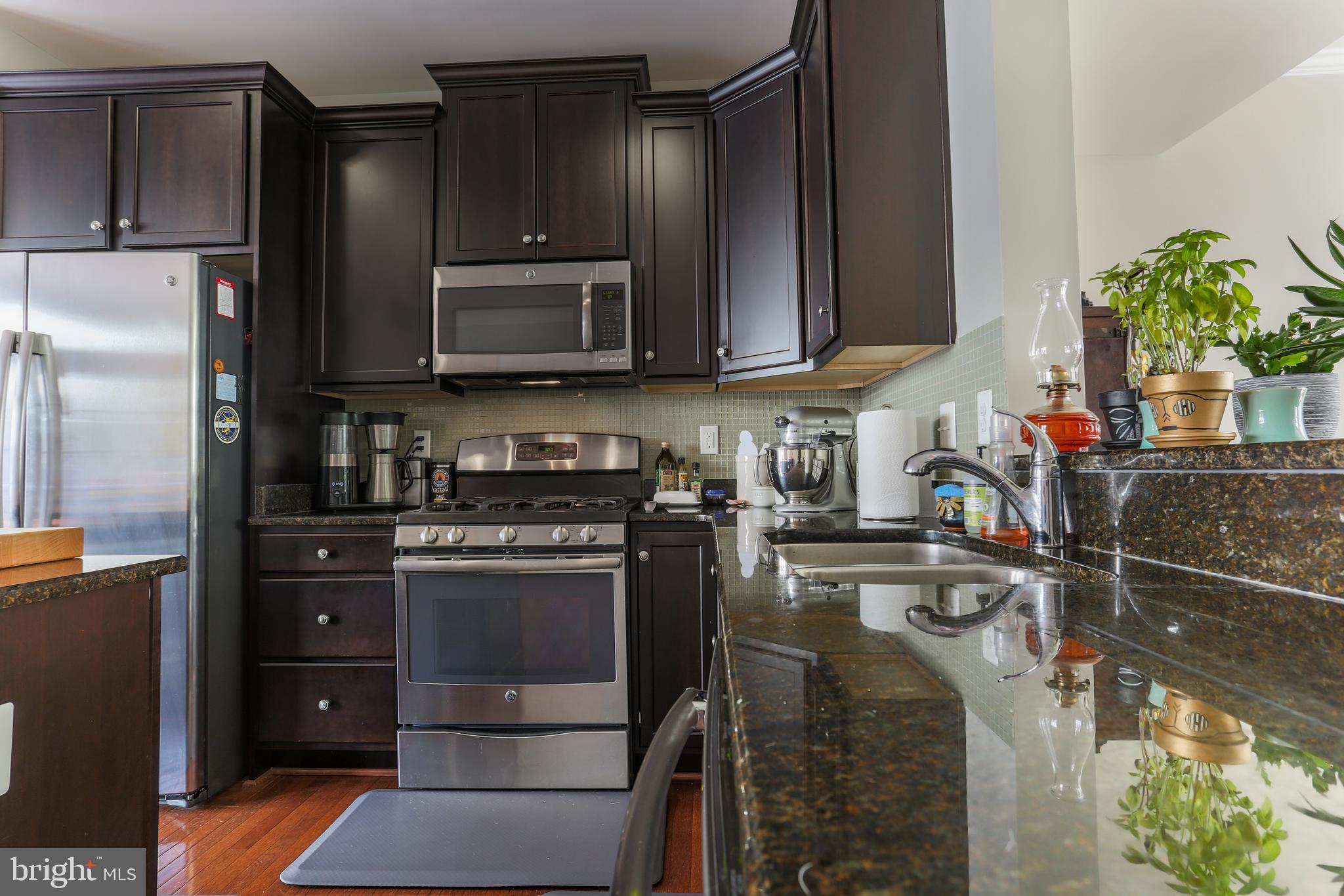 MARKET SQUARE - Residential