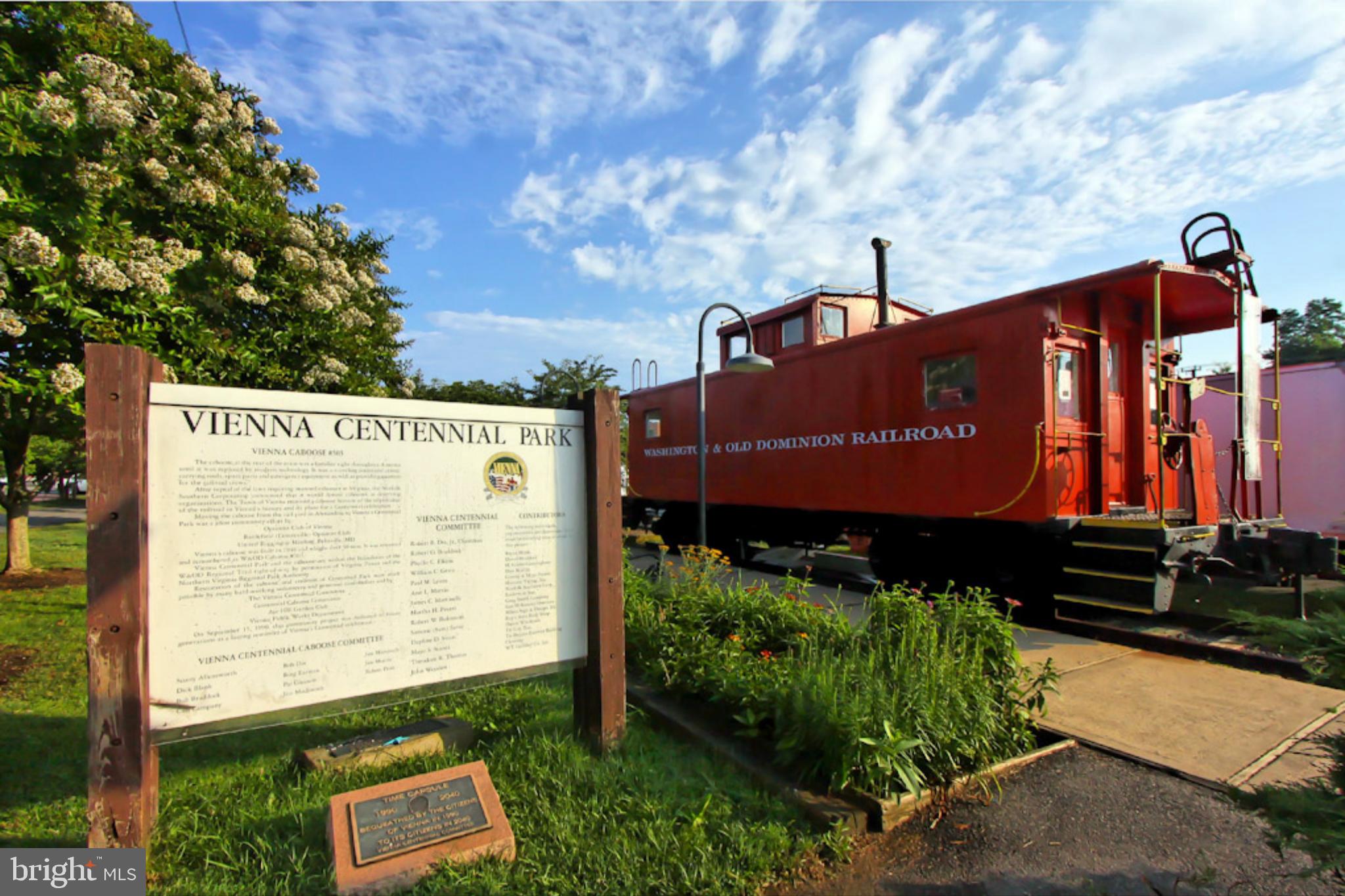 VIENNA WOODS - Residential