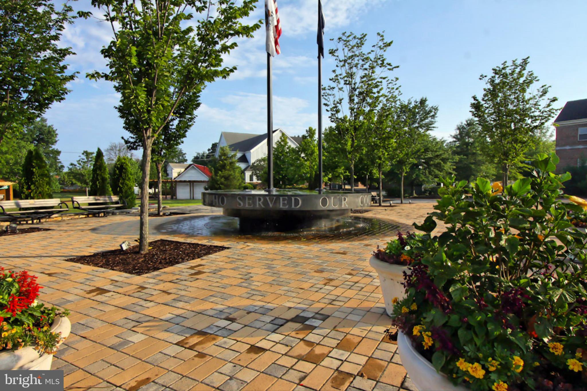 VIENNA WOODS - Residential