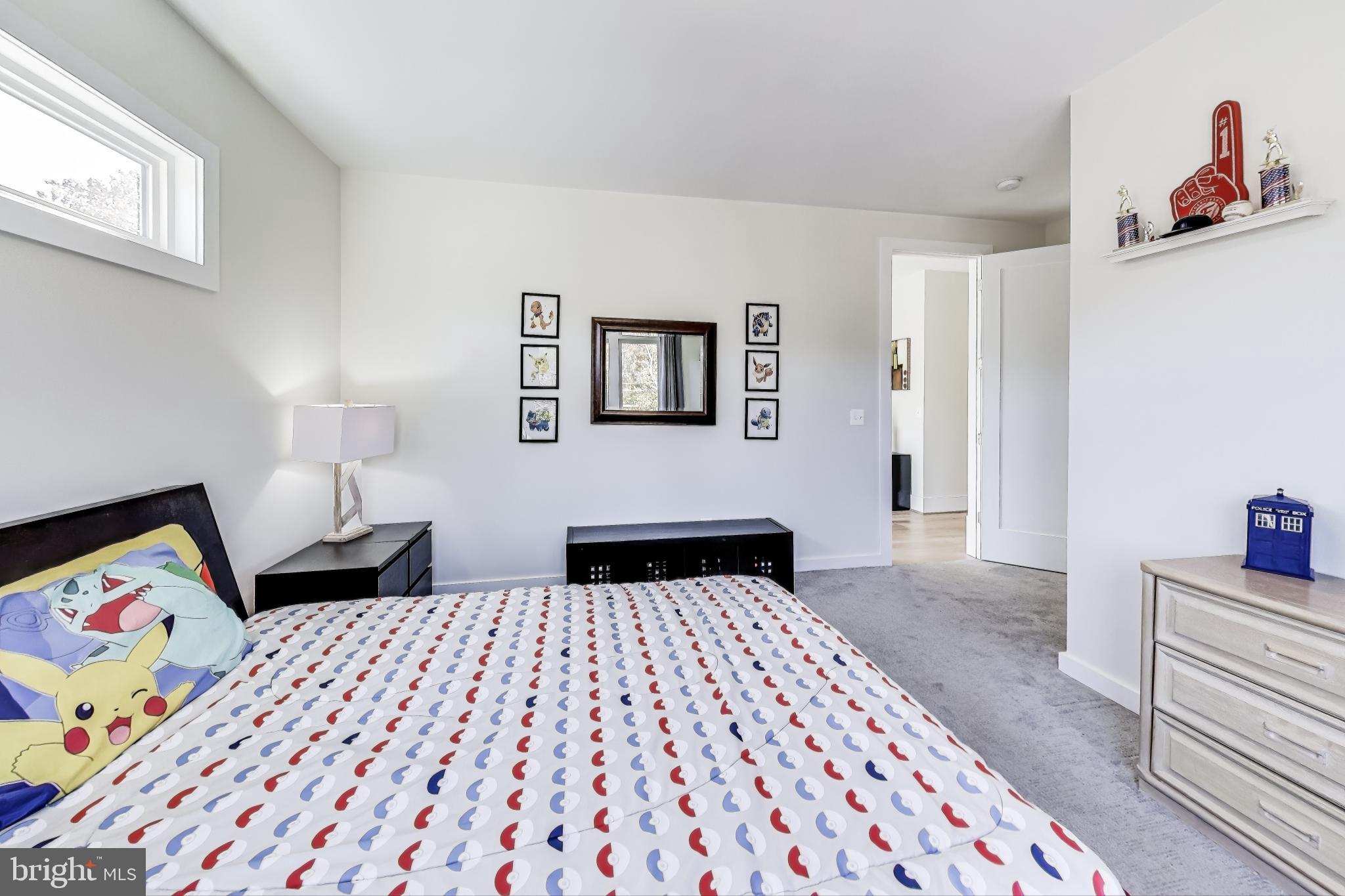 VIENNA WOODS - Residential