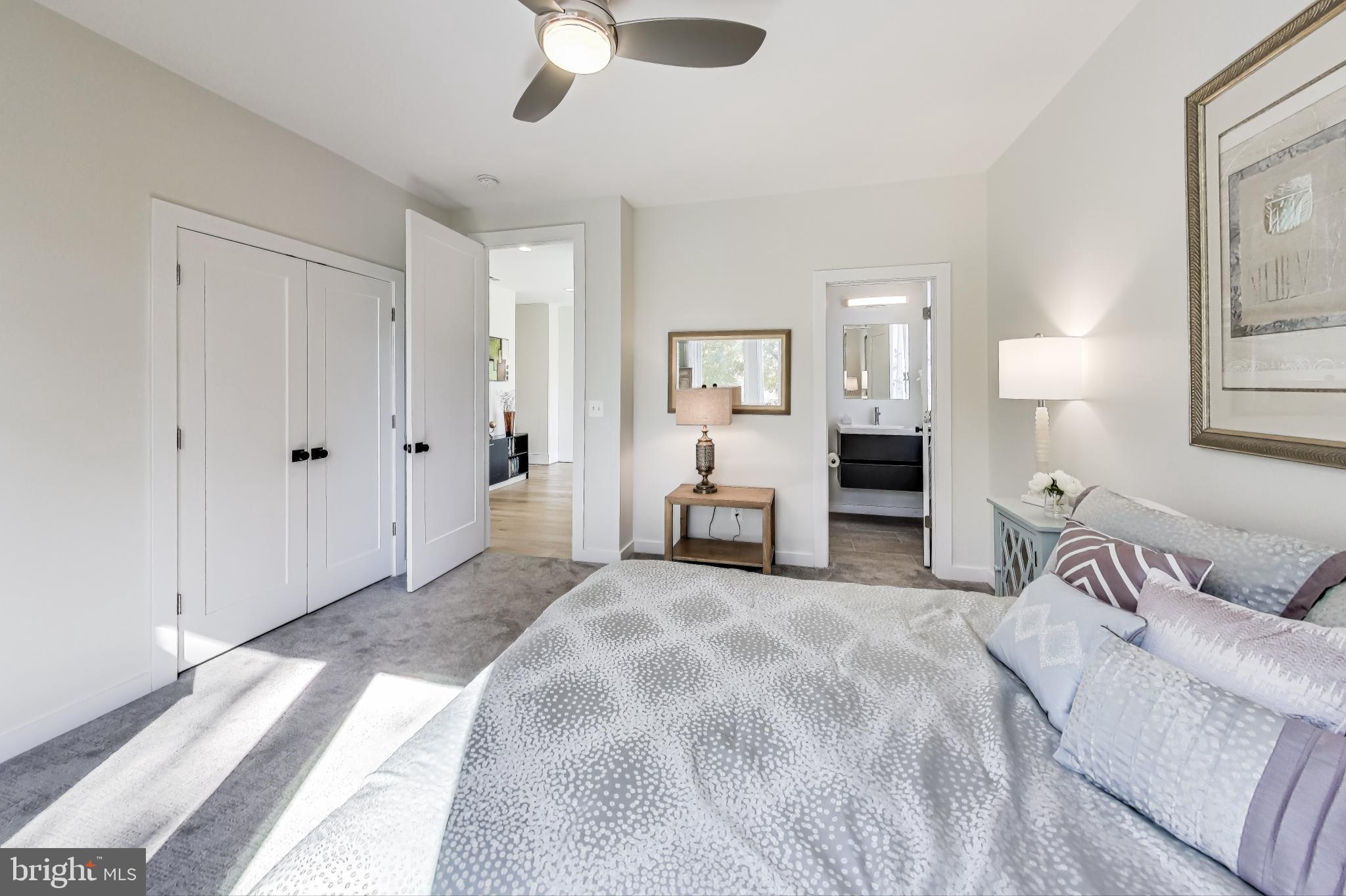 VIENNA WOODS - Residential