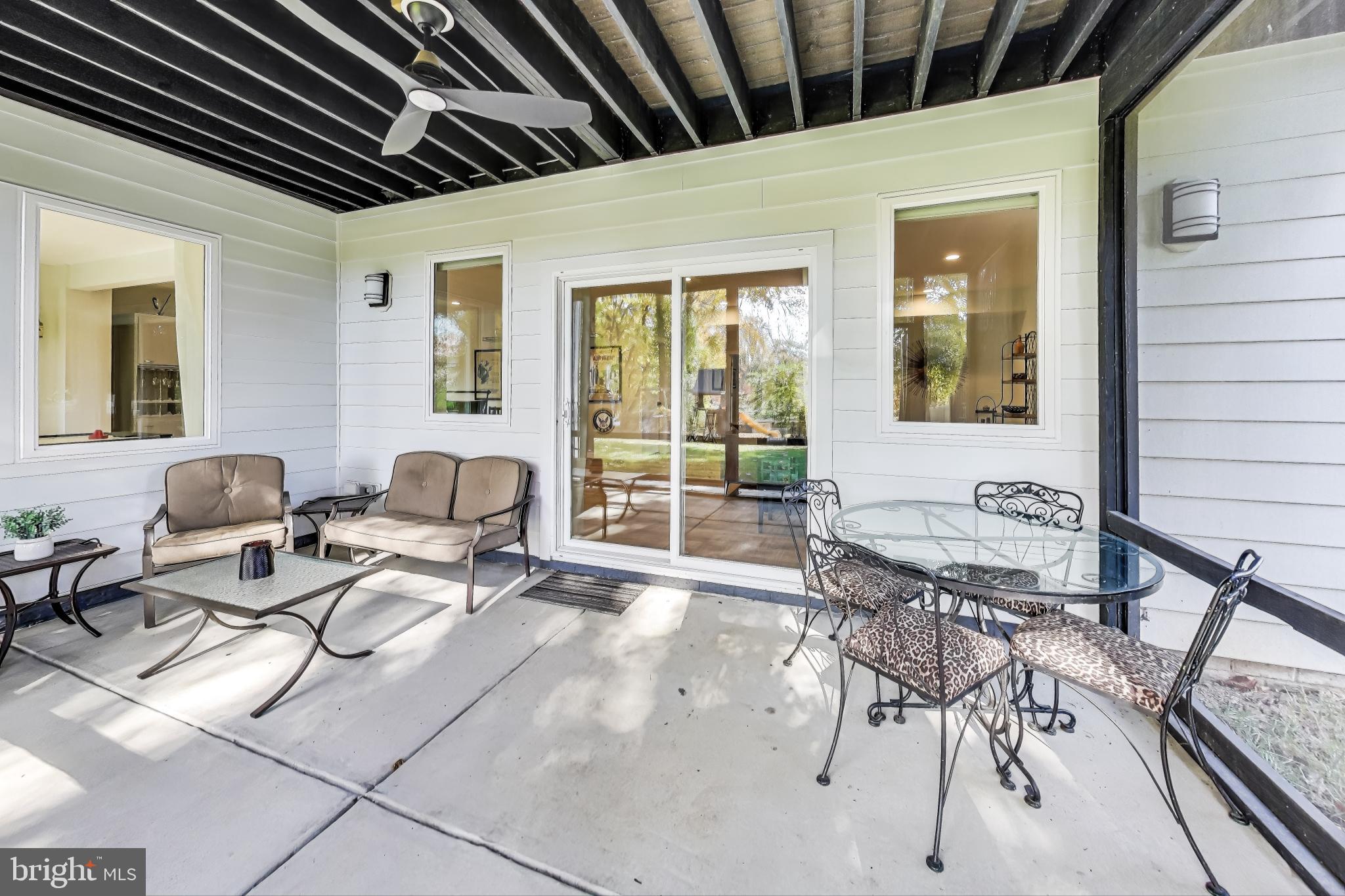 VIENNA WOODS - Residential