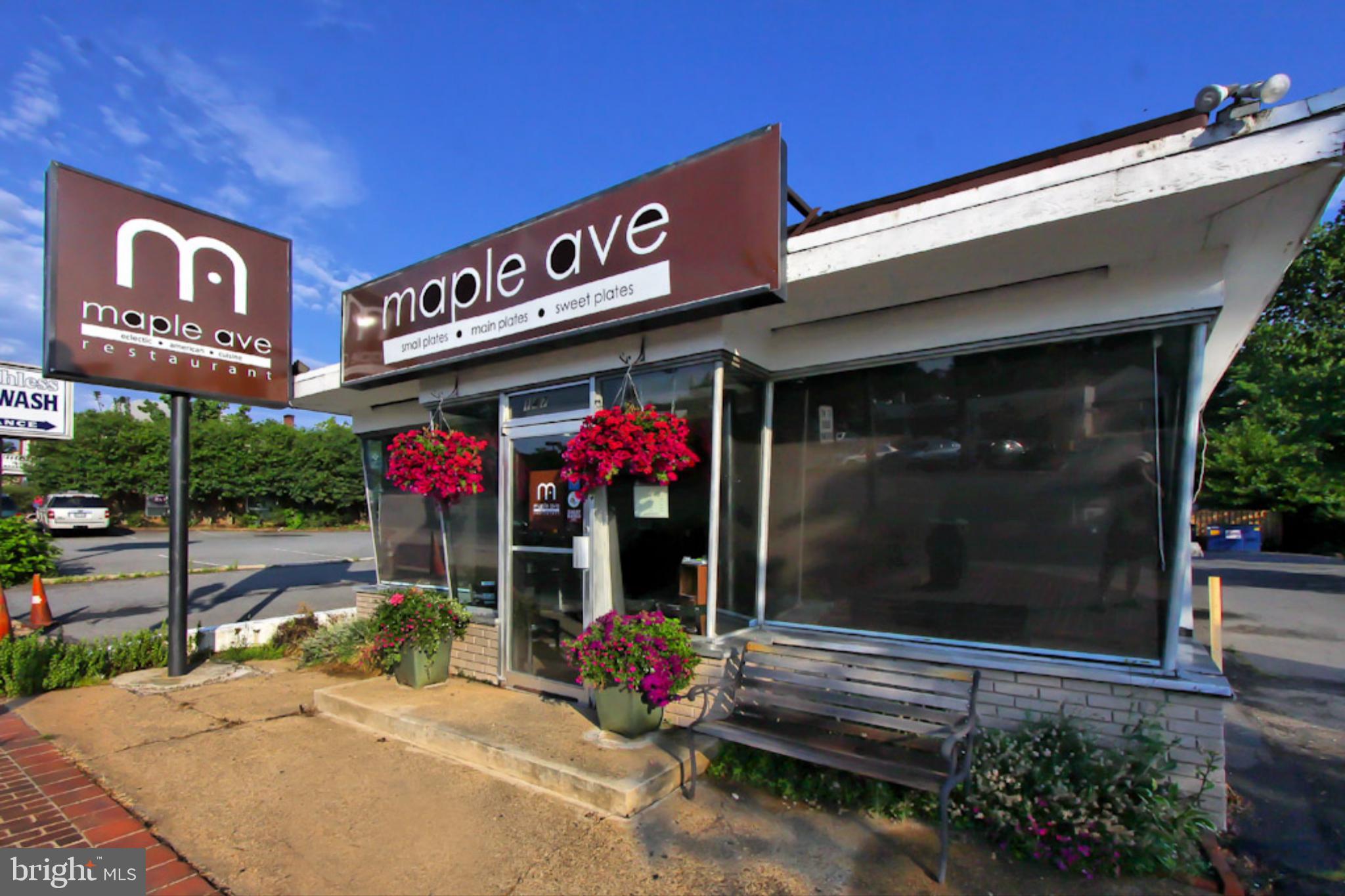 VIENNA WOODS - Residential