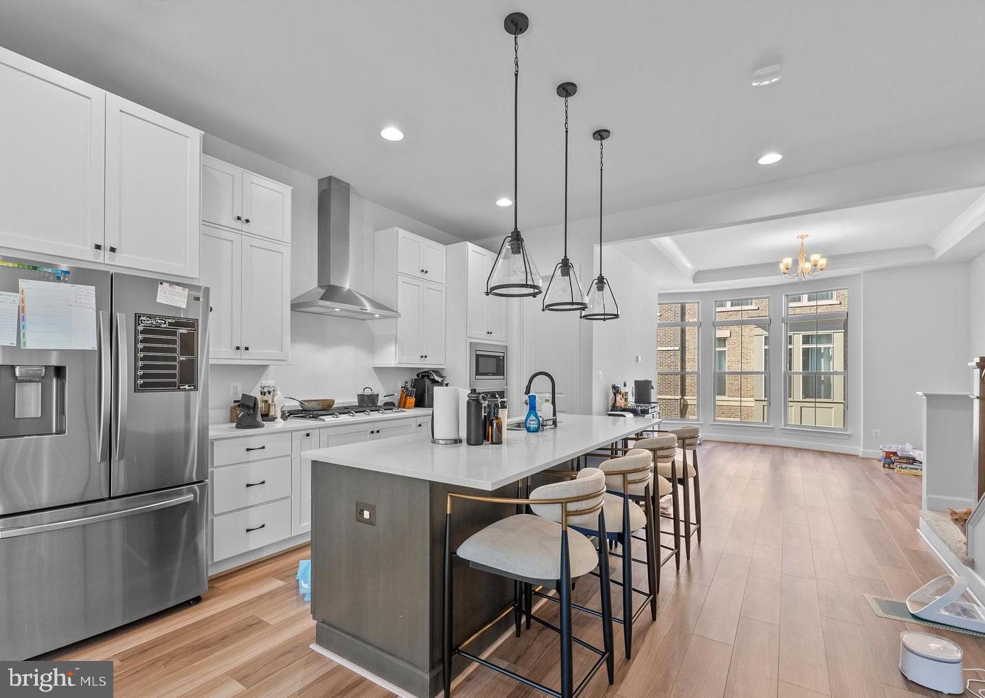 ONE LOUDOUN LAND BAY B - Residential Lease