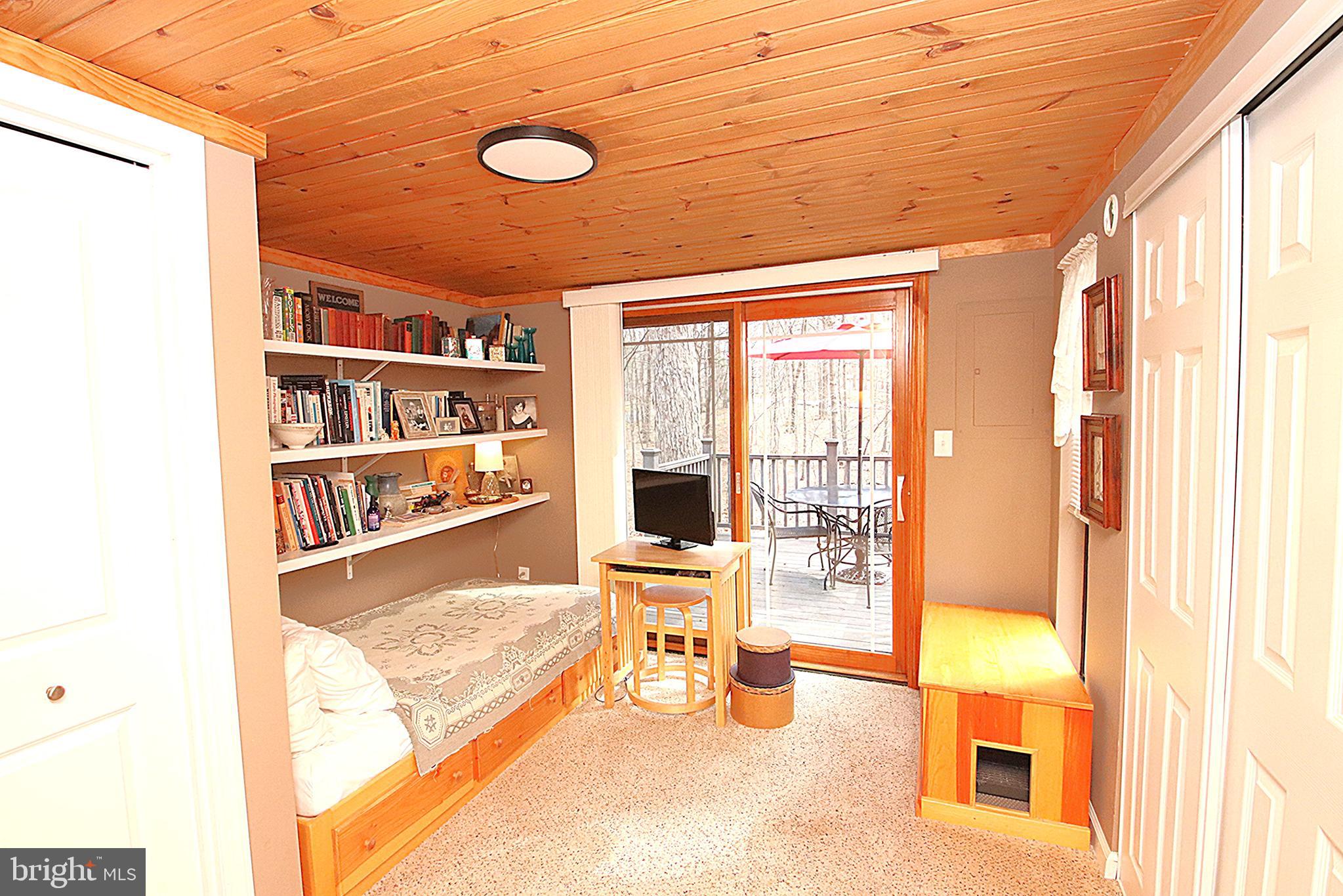 THE WOODS - Residential