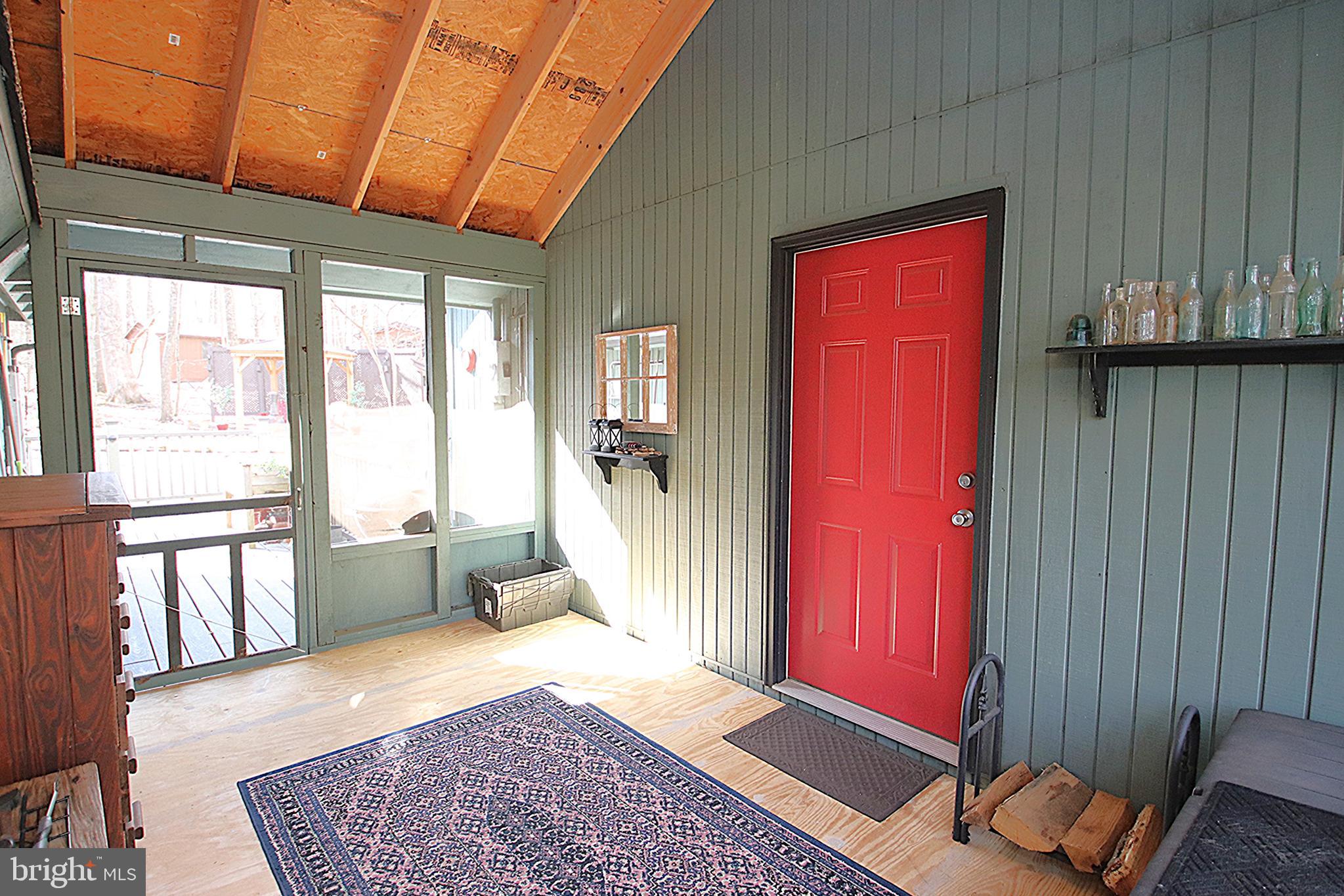 THE WOODS - Residential