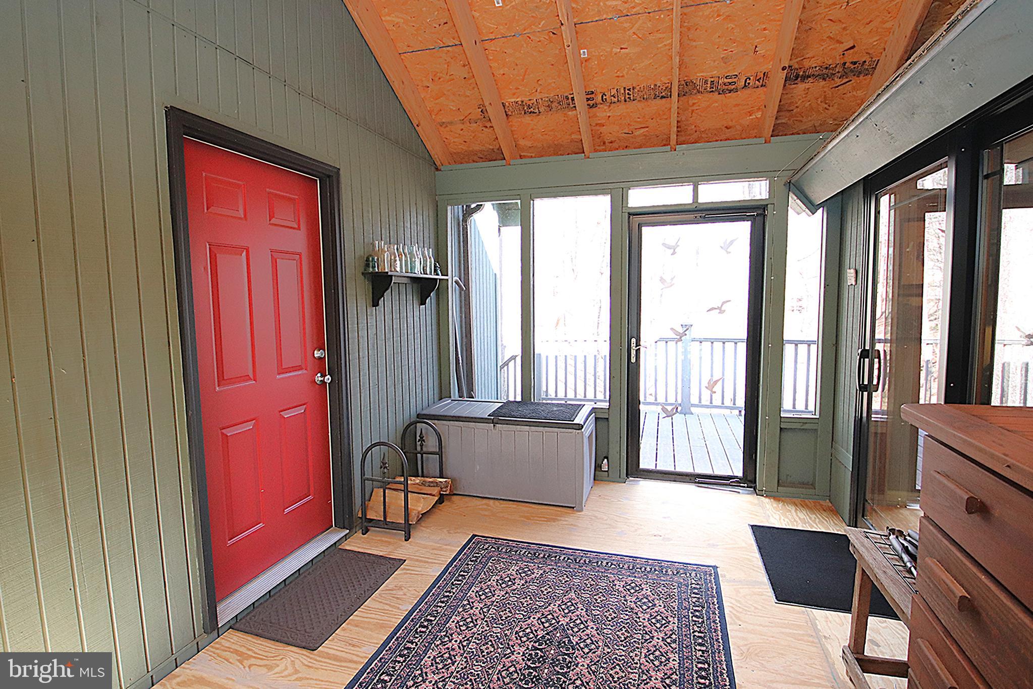 THE WOODS - Residential