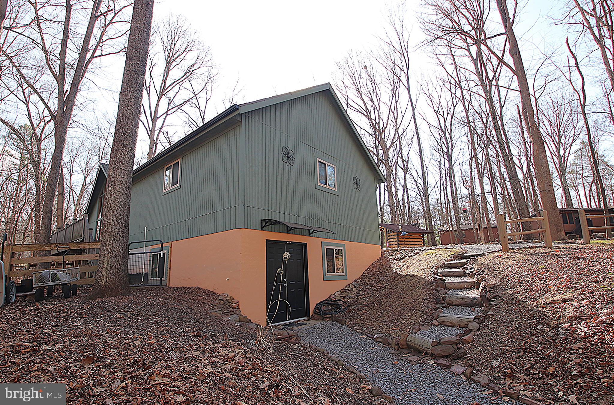 THE WOODS - Residential