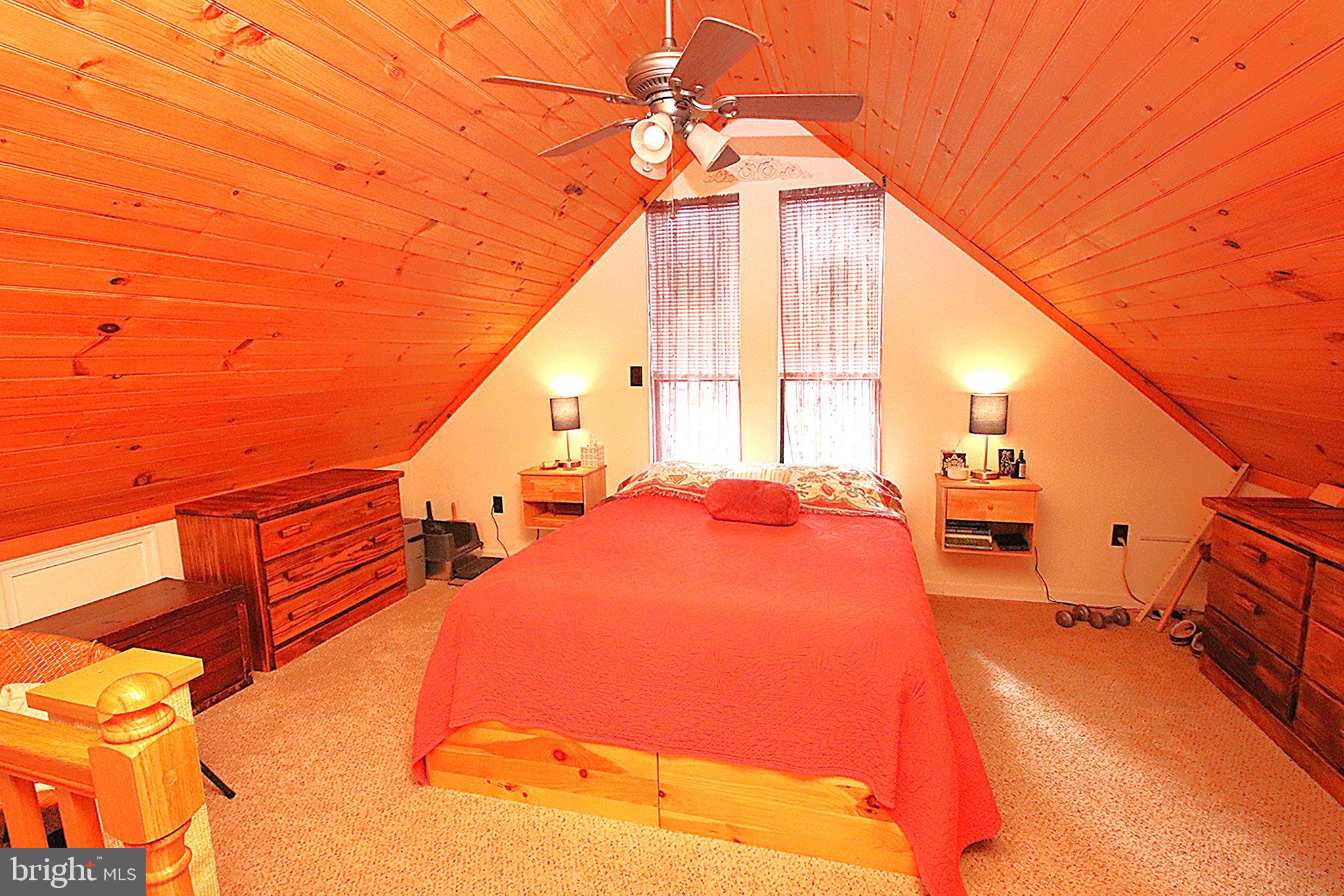 THE WOODS - Residential