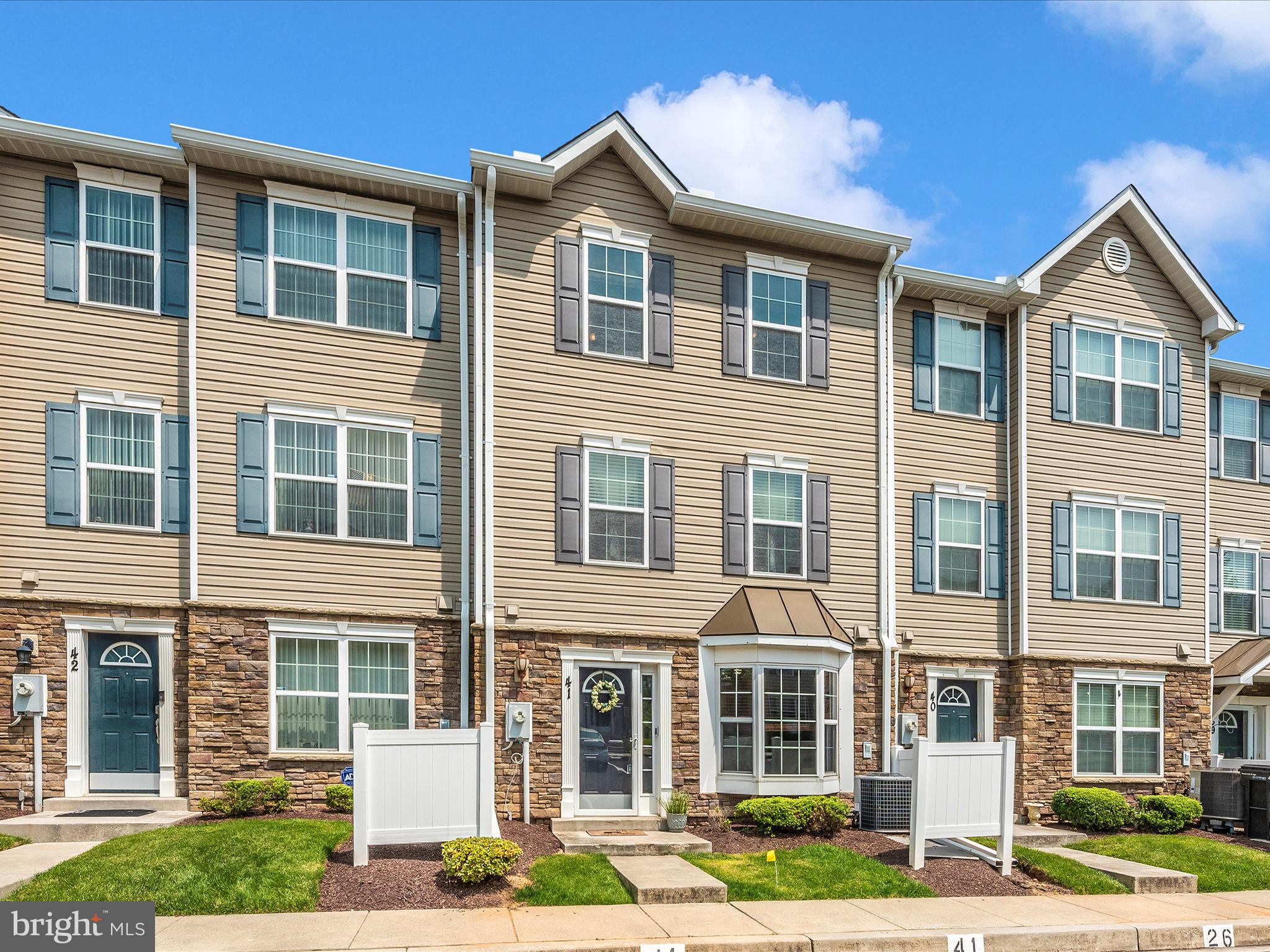 RESERVOIR RIDGE - Residential