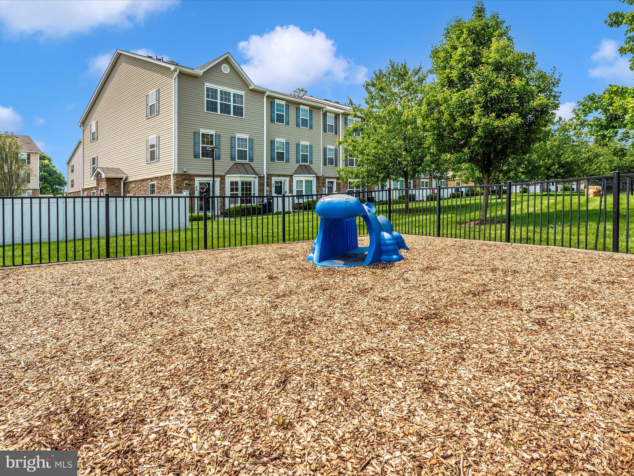 RESERVOIR RIDGE - Residential