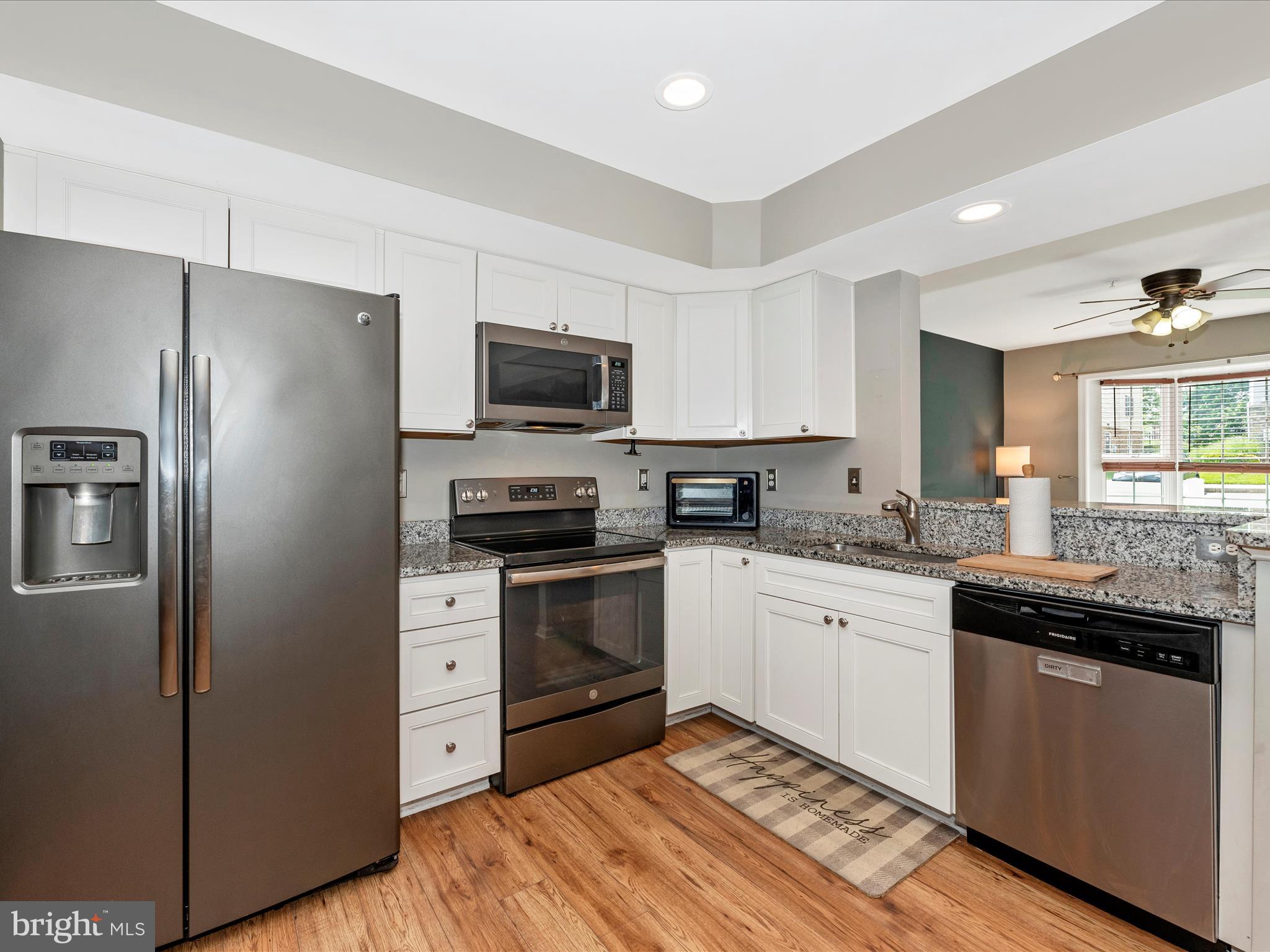 RESERVOIR RIDGE - Residential