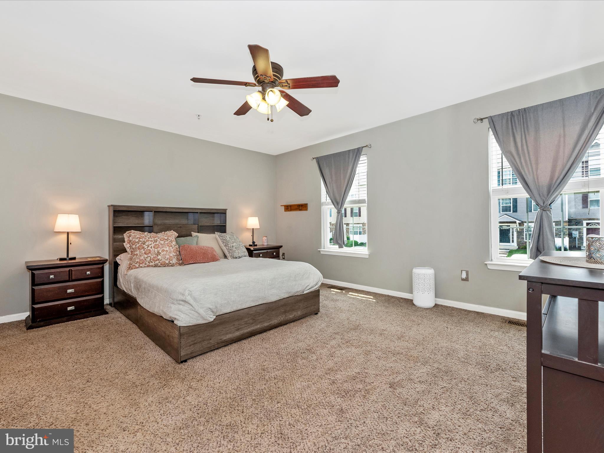 RESERVOIR RIDGE - Residential