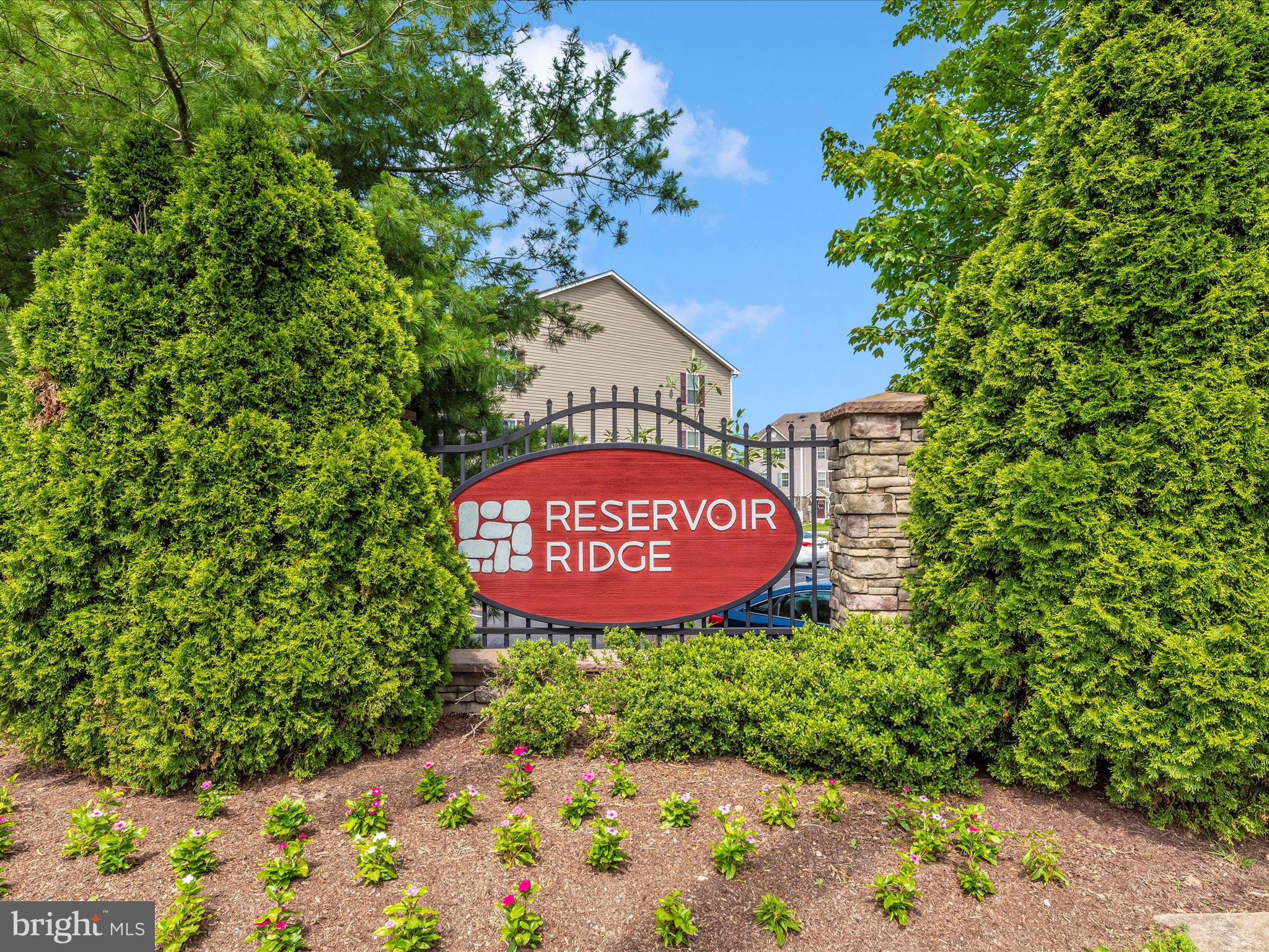 RESERVOIR RIDGE - Residential