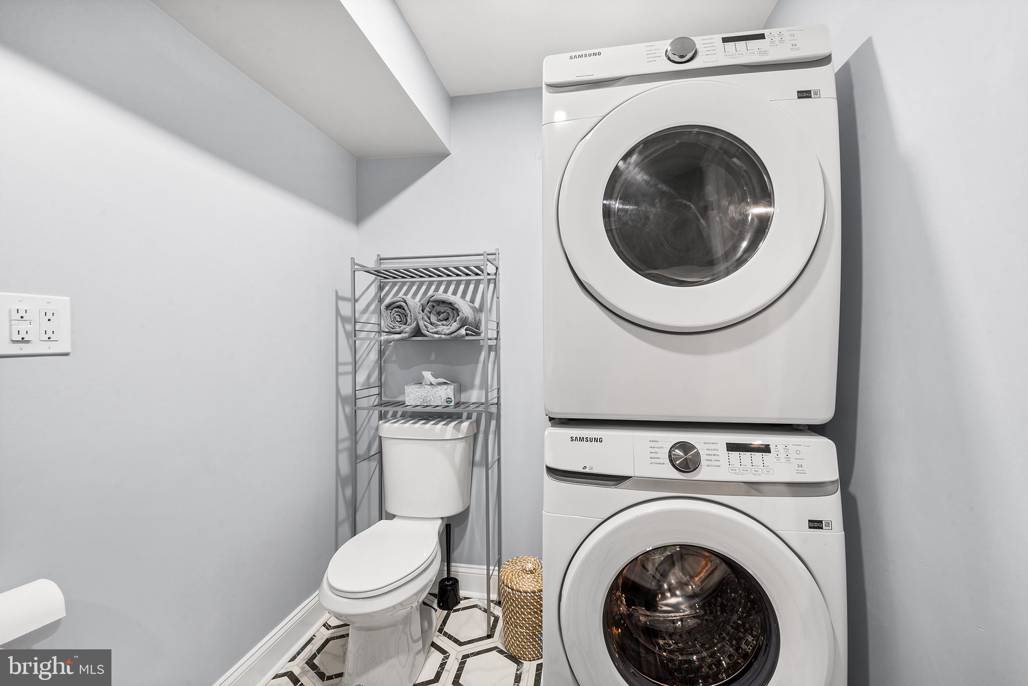 OLDE KENSINGTON - Residential Lease