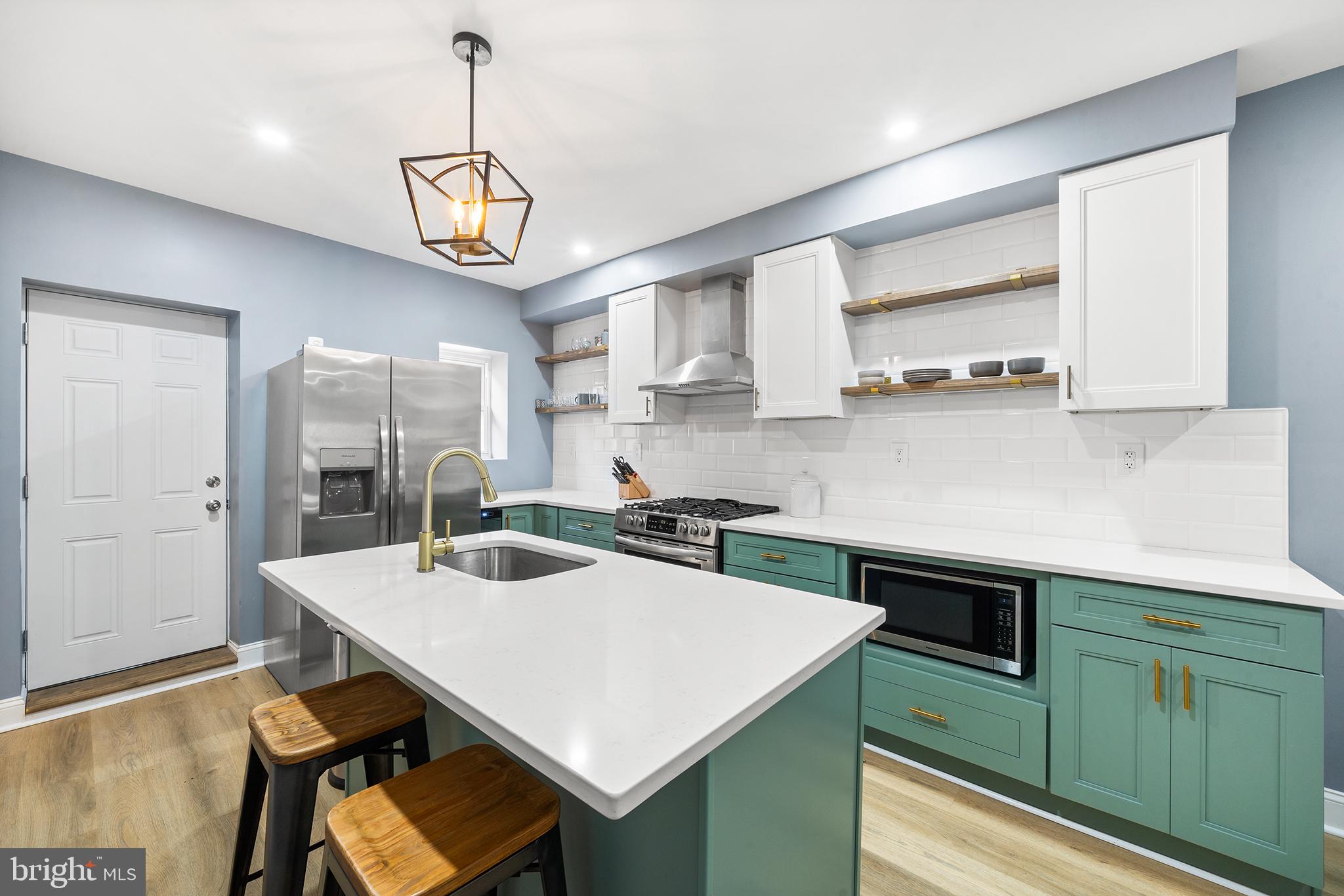 OLDE KENSINGTON - Residential Lease