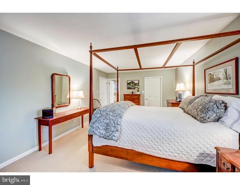 GREEN HILLS - Residential