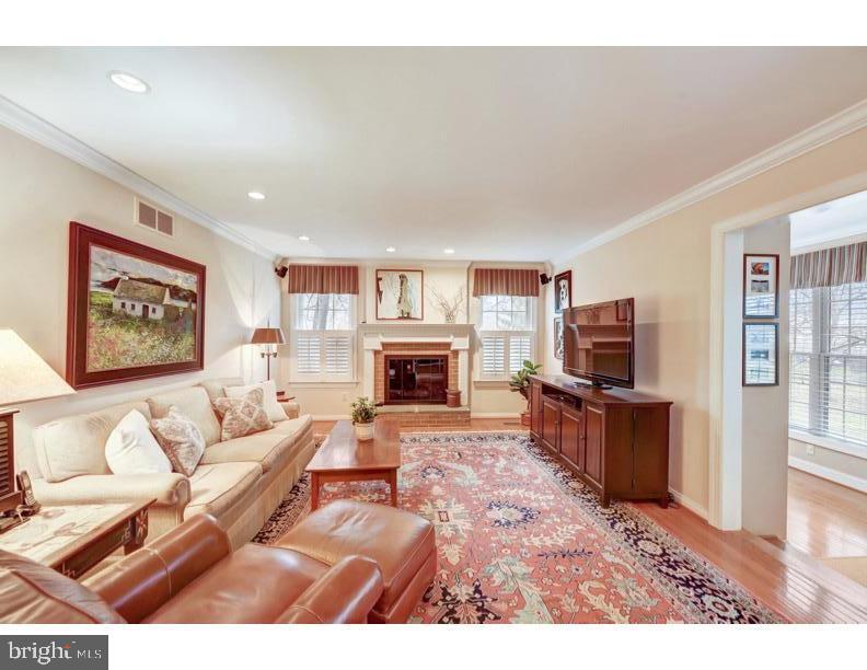 GREEN HILLS - Residential