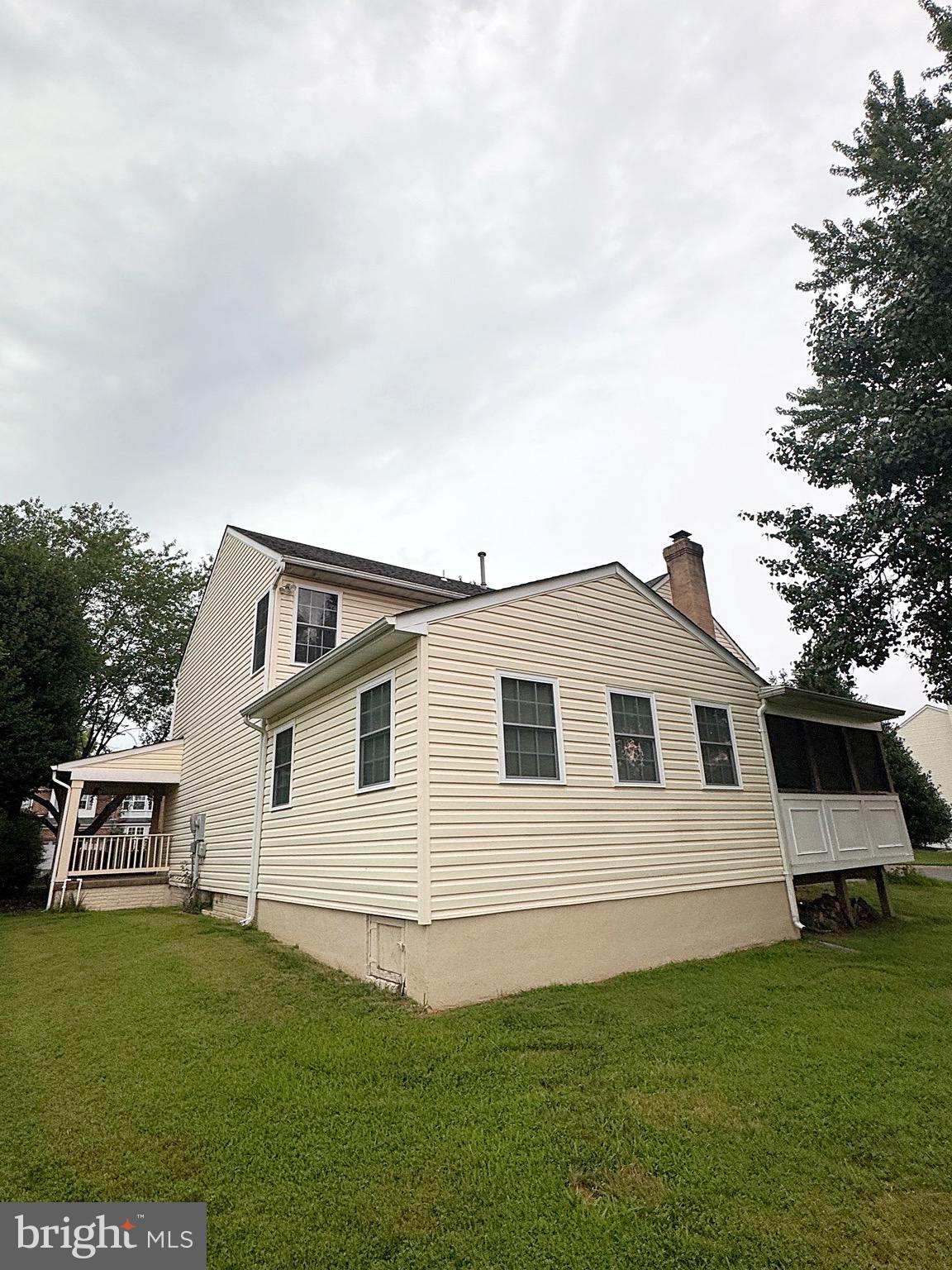 BLOOMS CROSSING - Residential