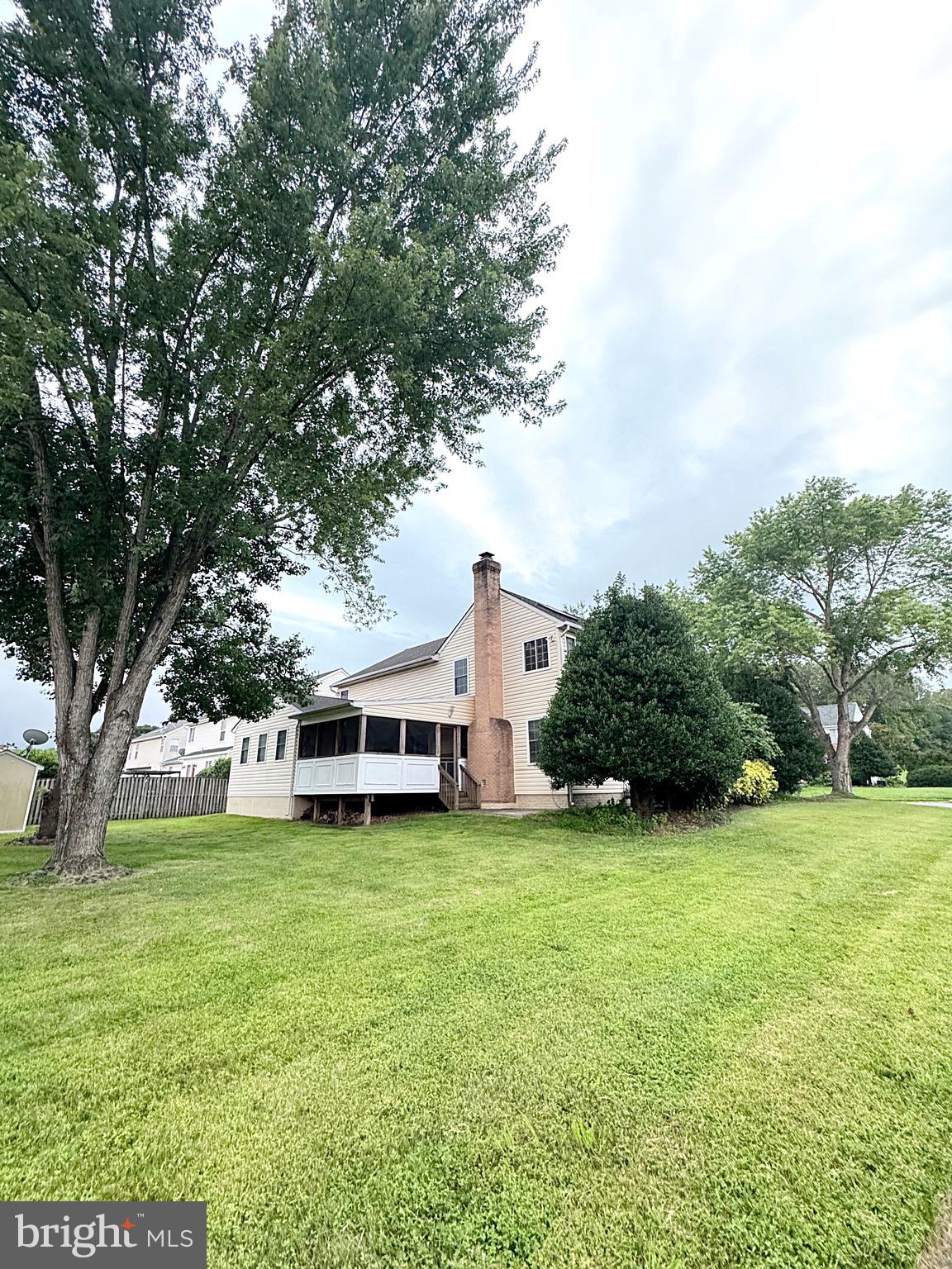 BLOOMS CROSSING - Residential