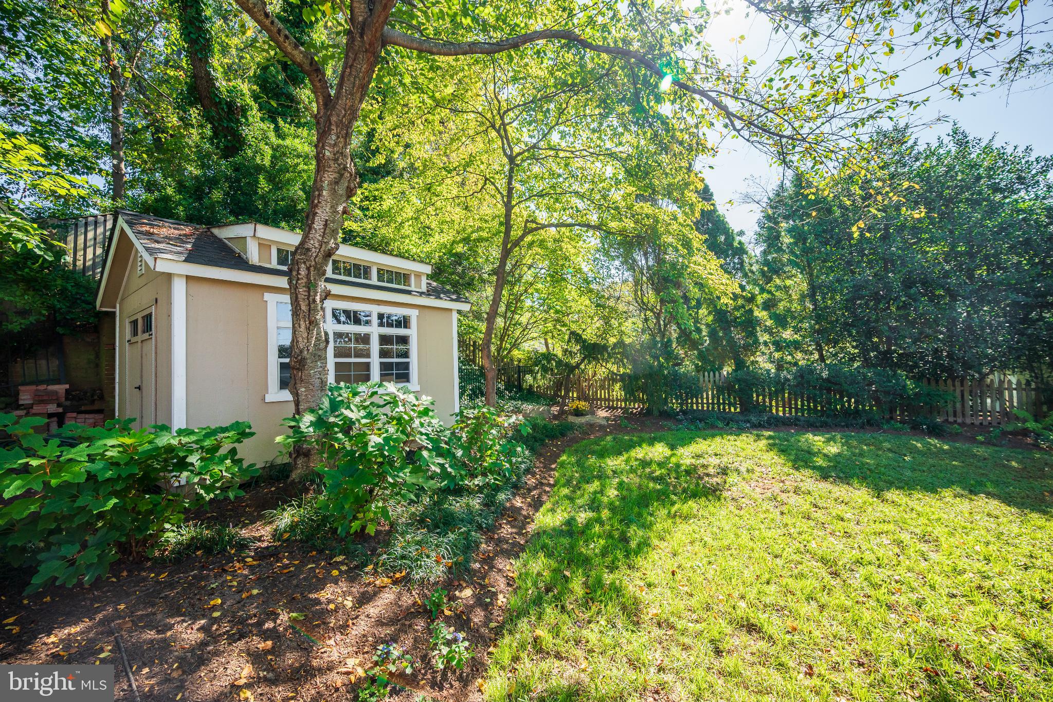 GLEN ECHO HEIGHTS - Residential