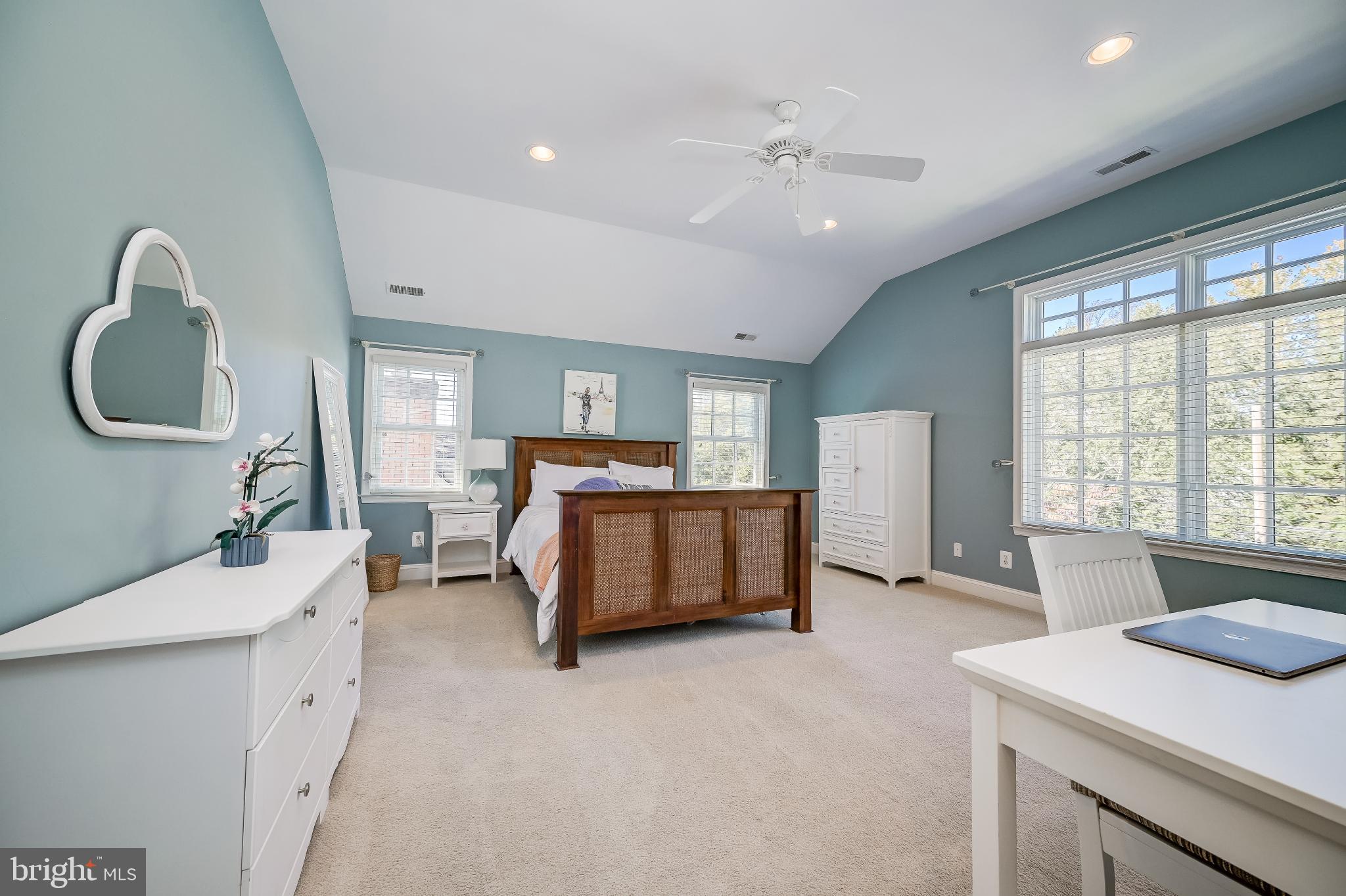 GLEN ECHO HEIGHTS - Residential