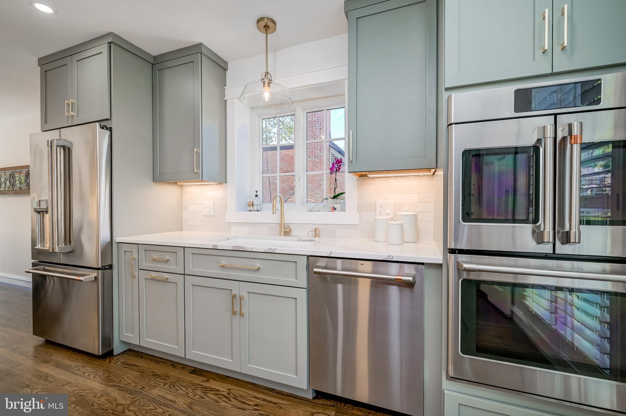 GLEN ECHO HEIGHTS - Residential