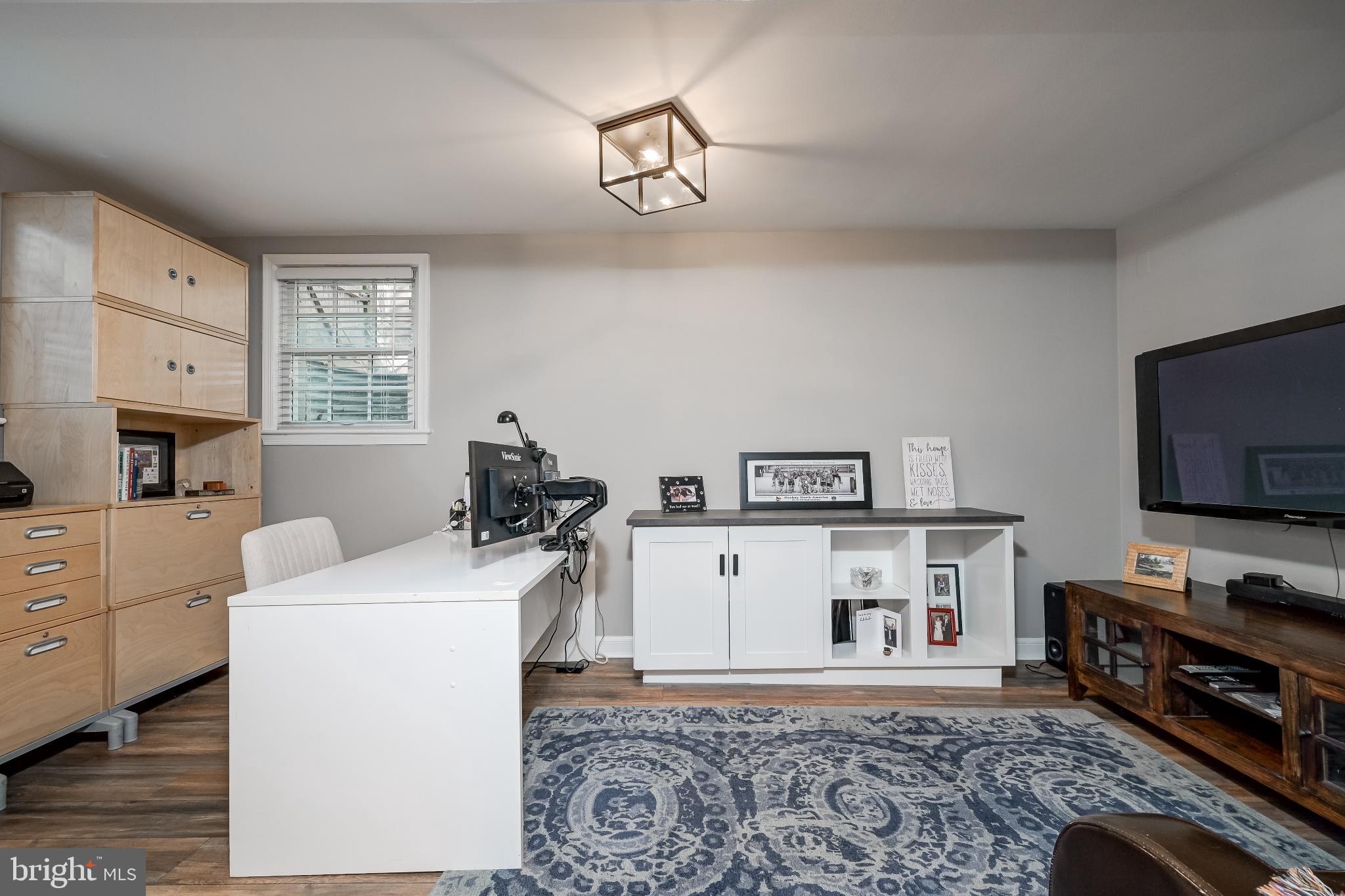 GLEN ECHO HEIGHTS - Residential