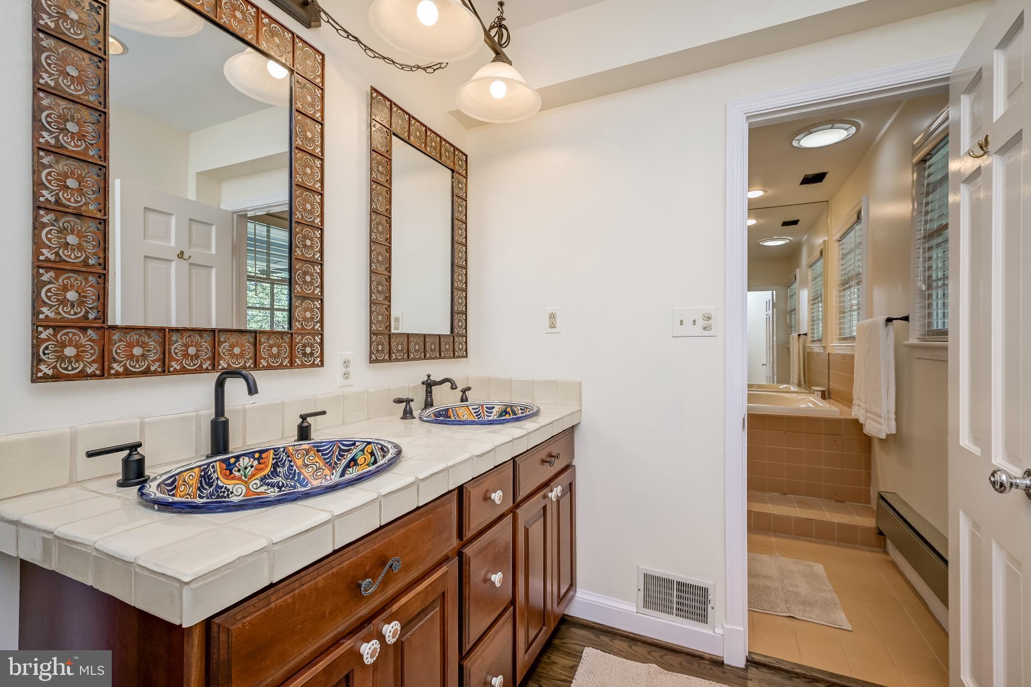 GLEN ECHO HEIGHTS - Residential