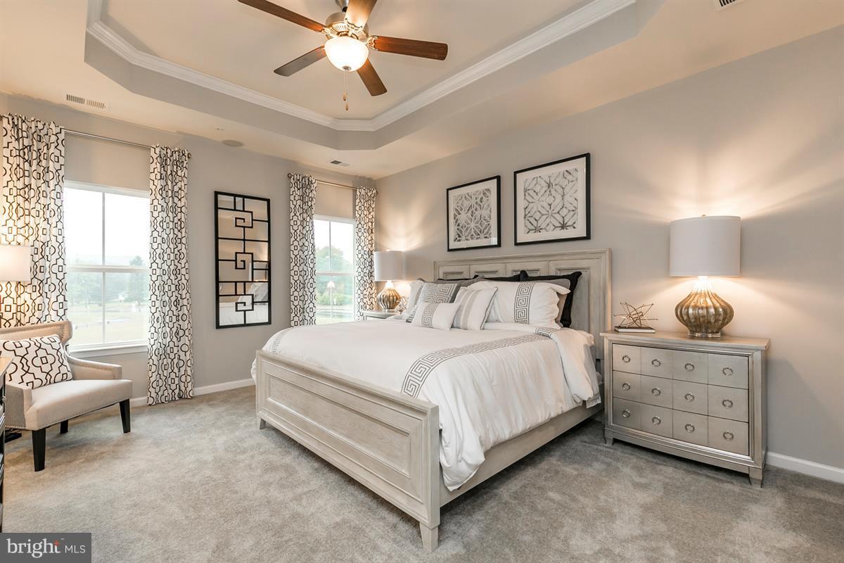 PARKSIDE - Residential