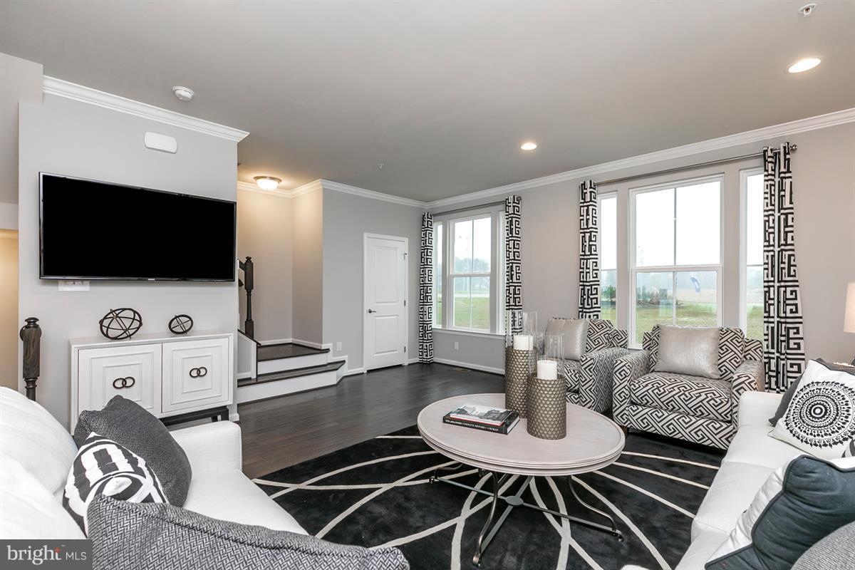 PARKSIDE - Residential