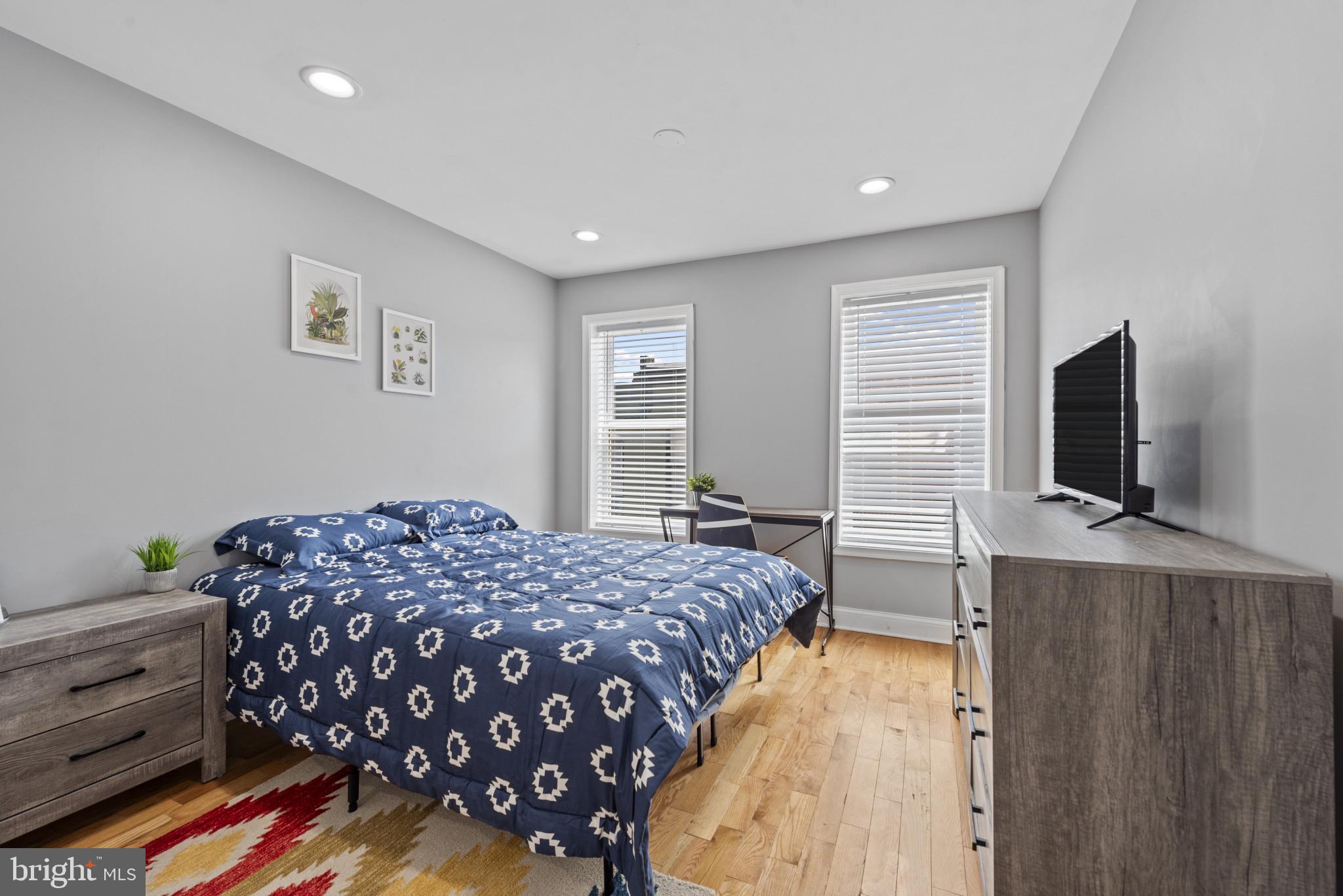 JOHNS HOPKINS - Residential Lease