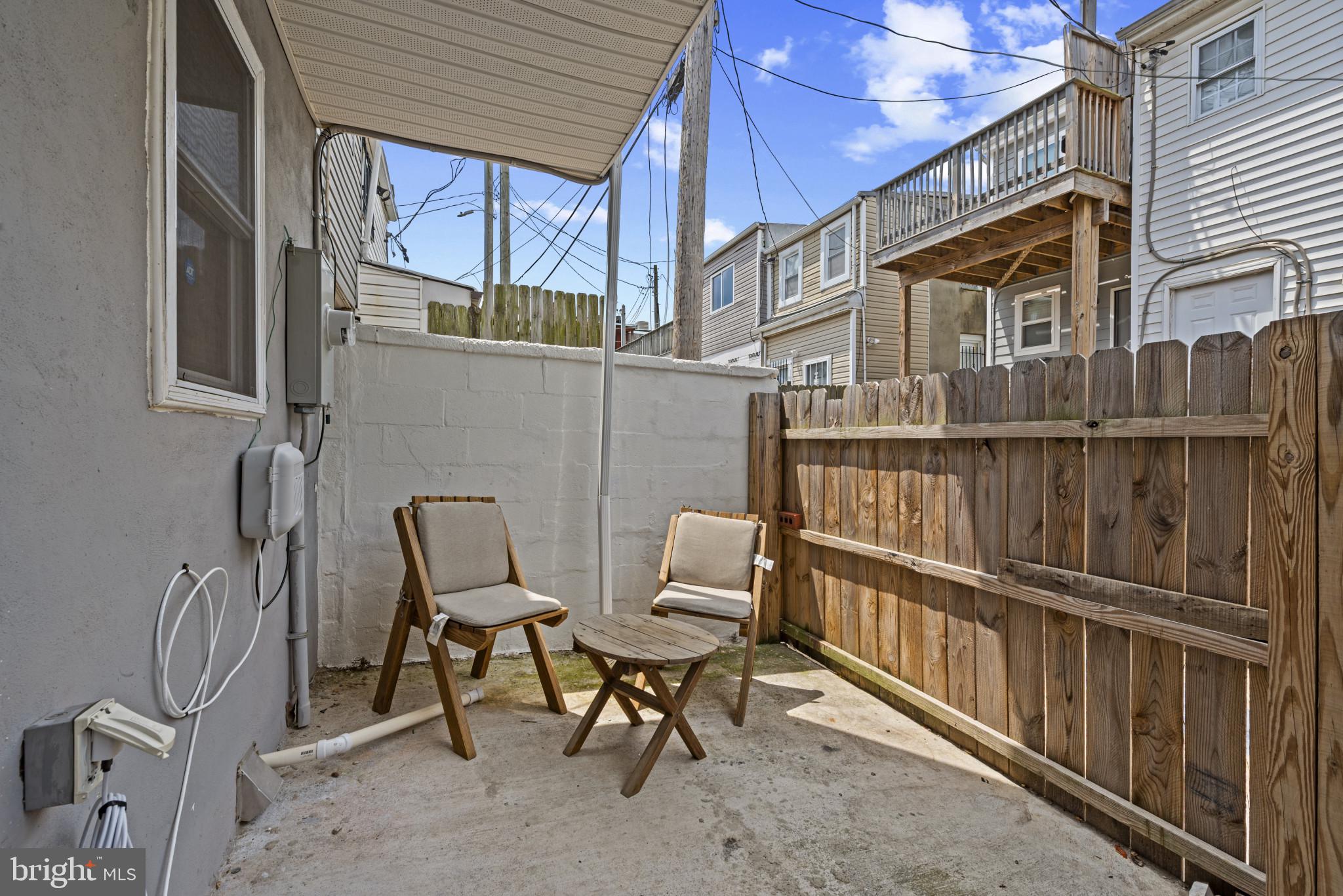 JOHNS HOPKINS - Residential Lease