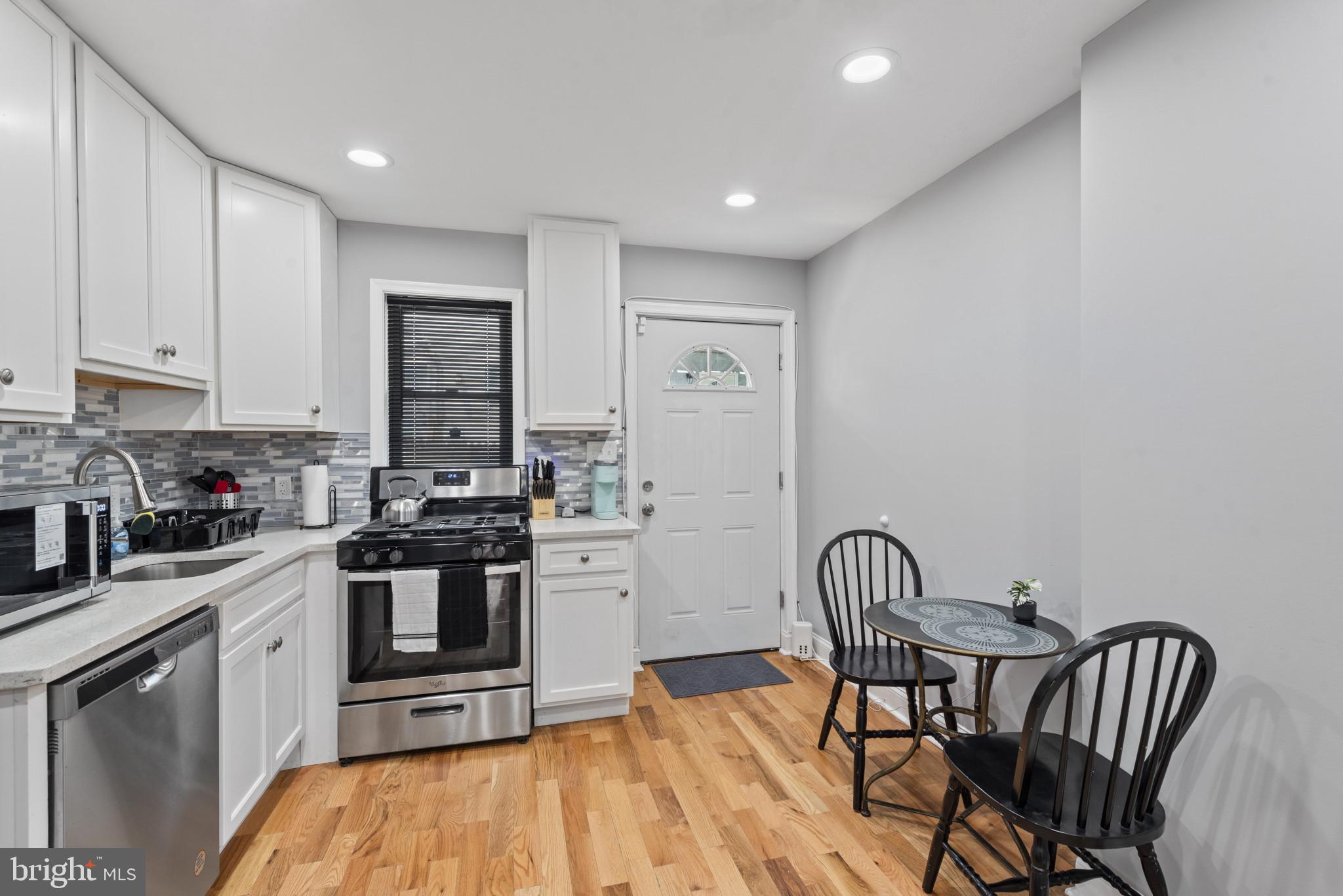 JOHNS HOPKINS - Residential Lease