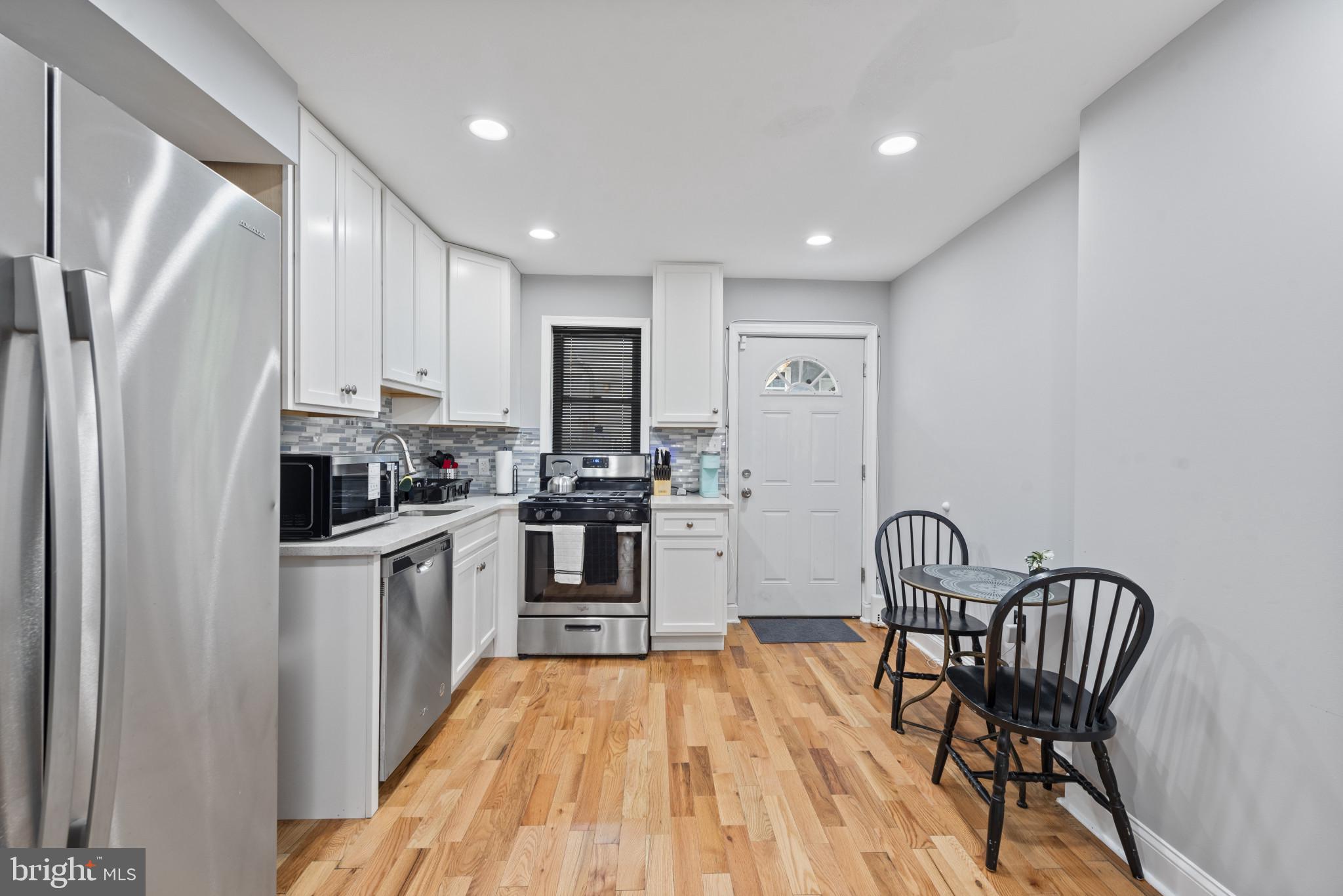 JOHNS HOPKINS - Residential Lease