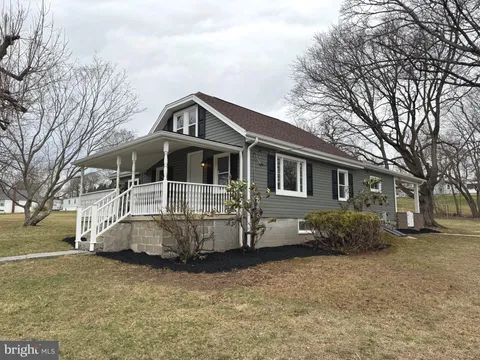 1325 Conewago Avenue, Manchester, PA 17345 - #: PAYK2099170