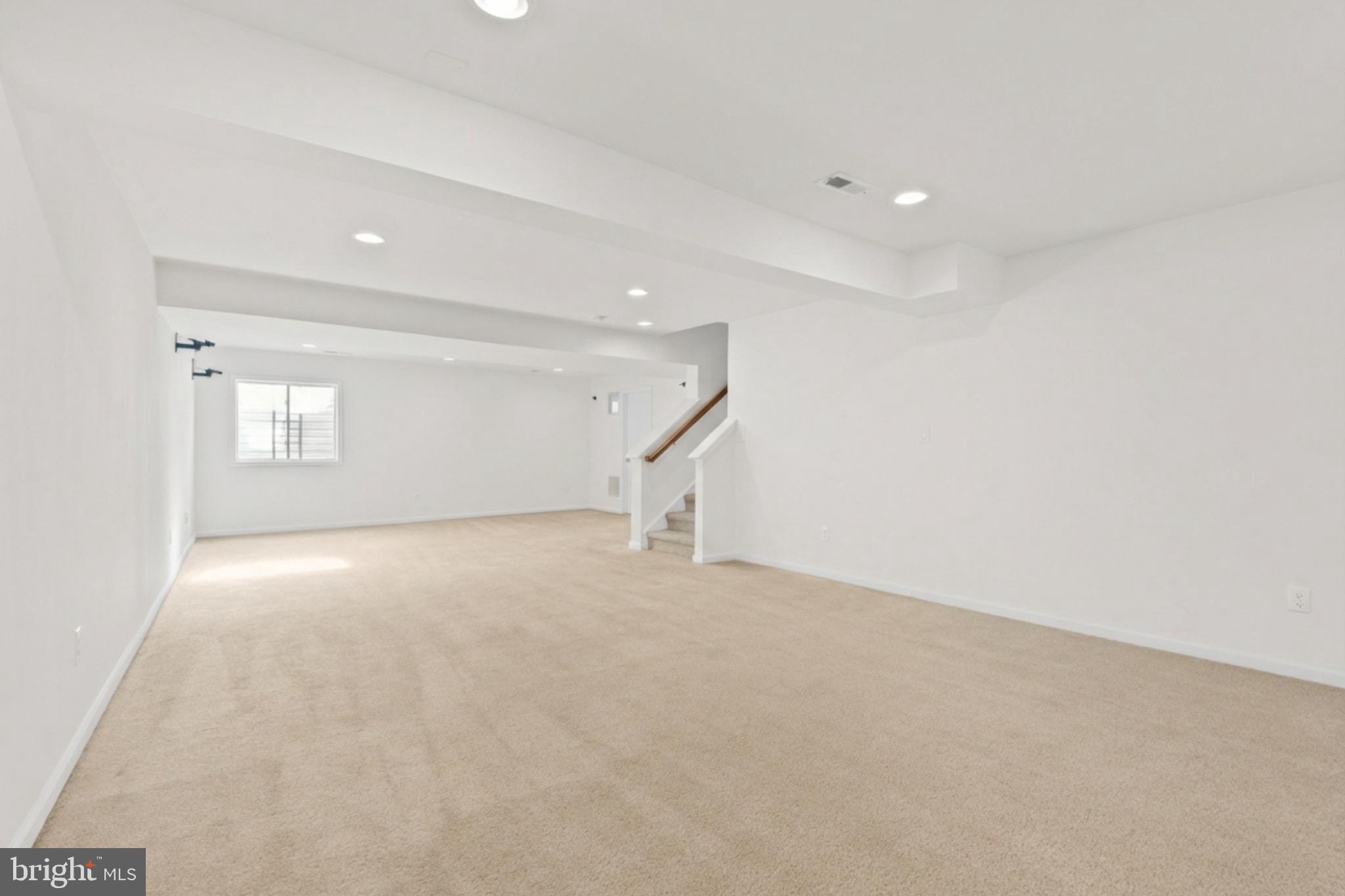 SNOWDEN BRIDGE - Residential