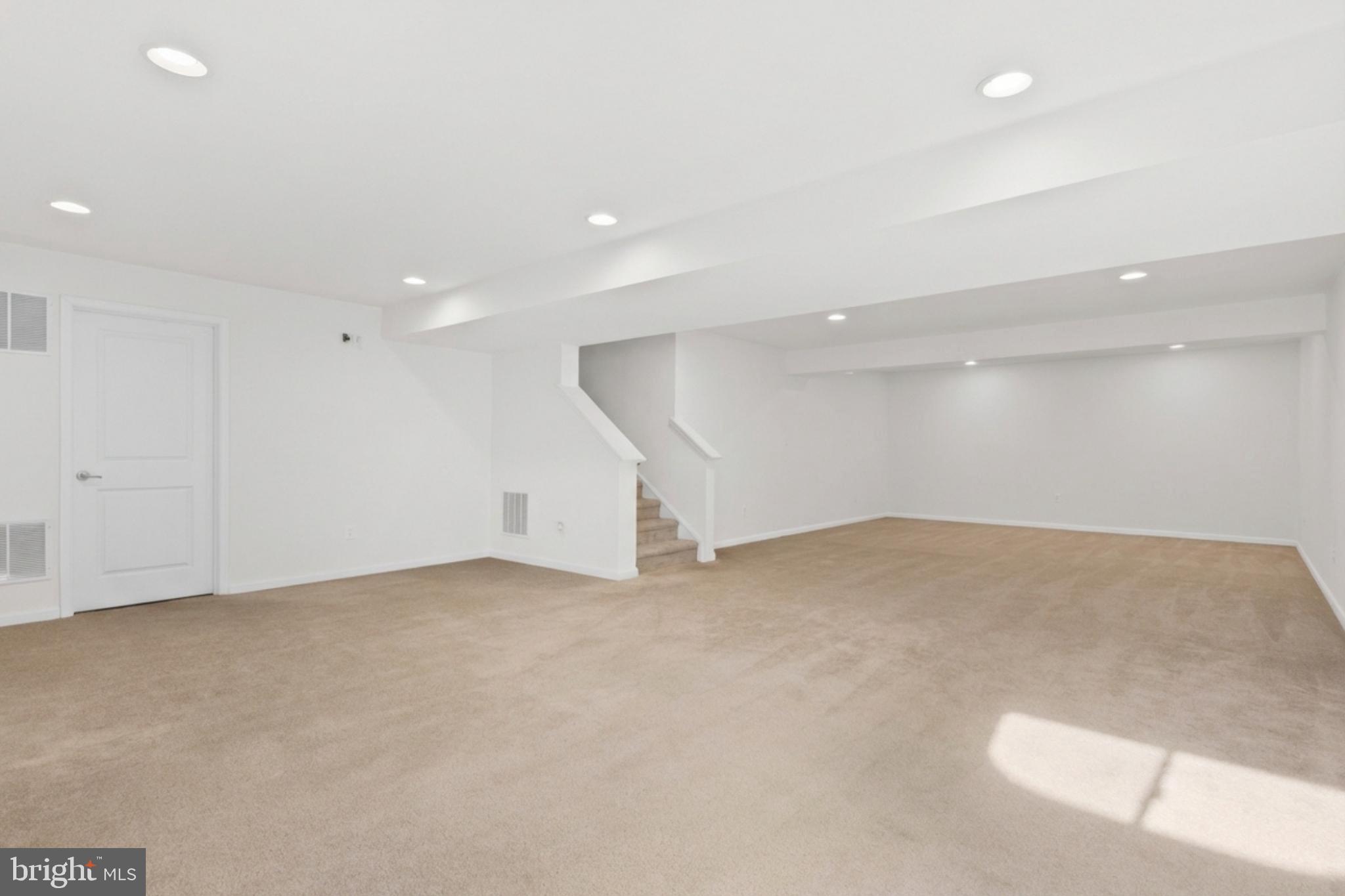 SNOWDEN BRIDGE - Residential