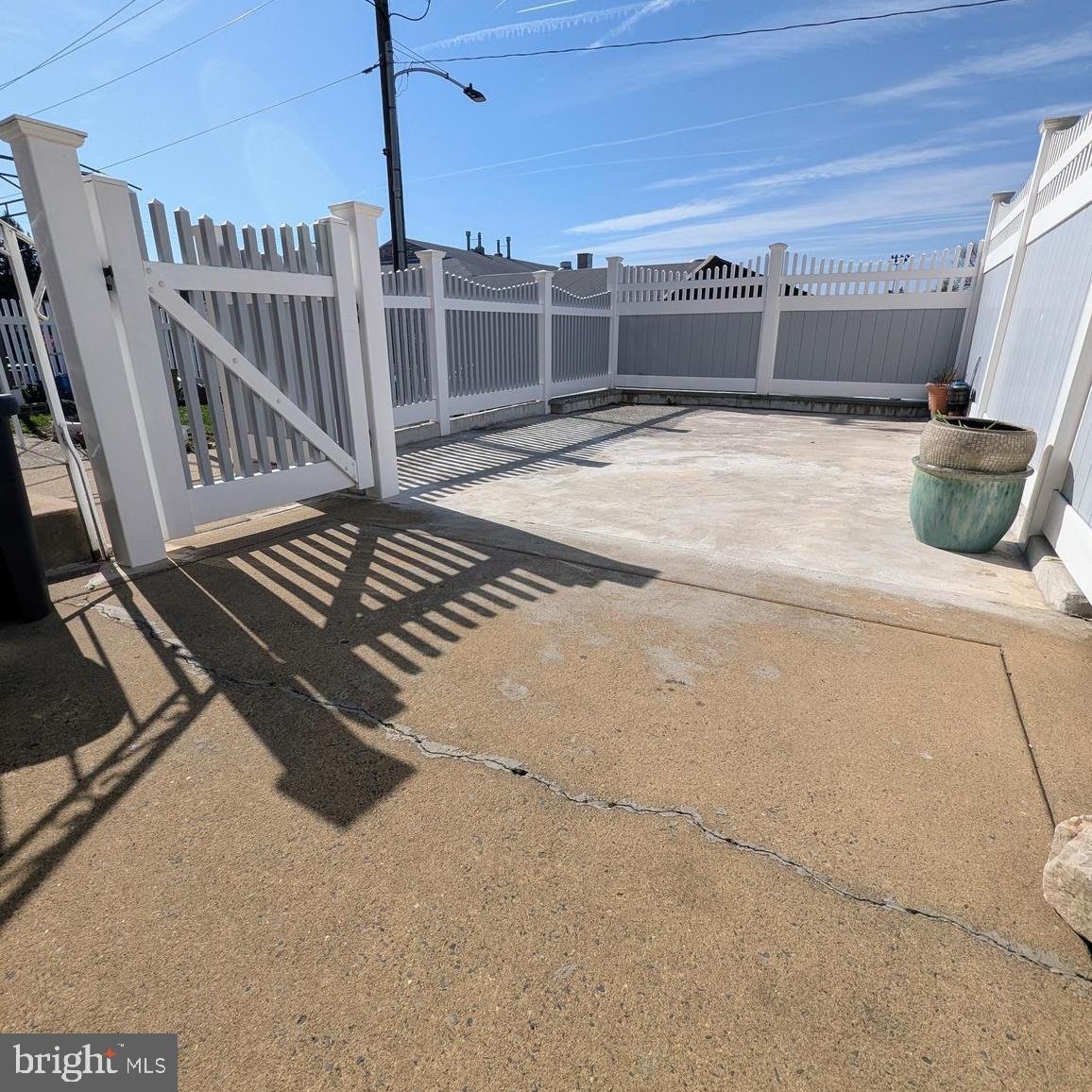 MAYFAIR - Residential