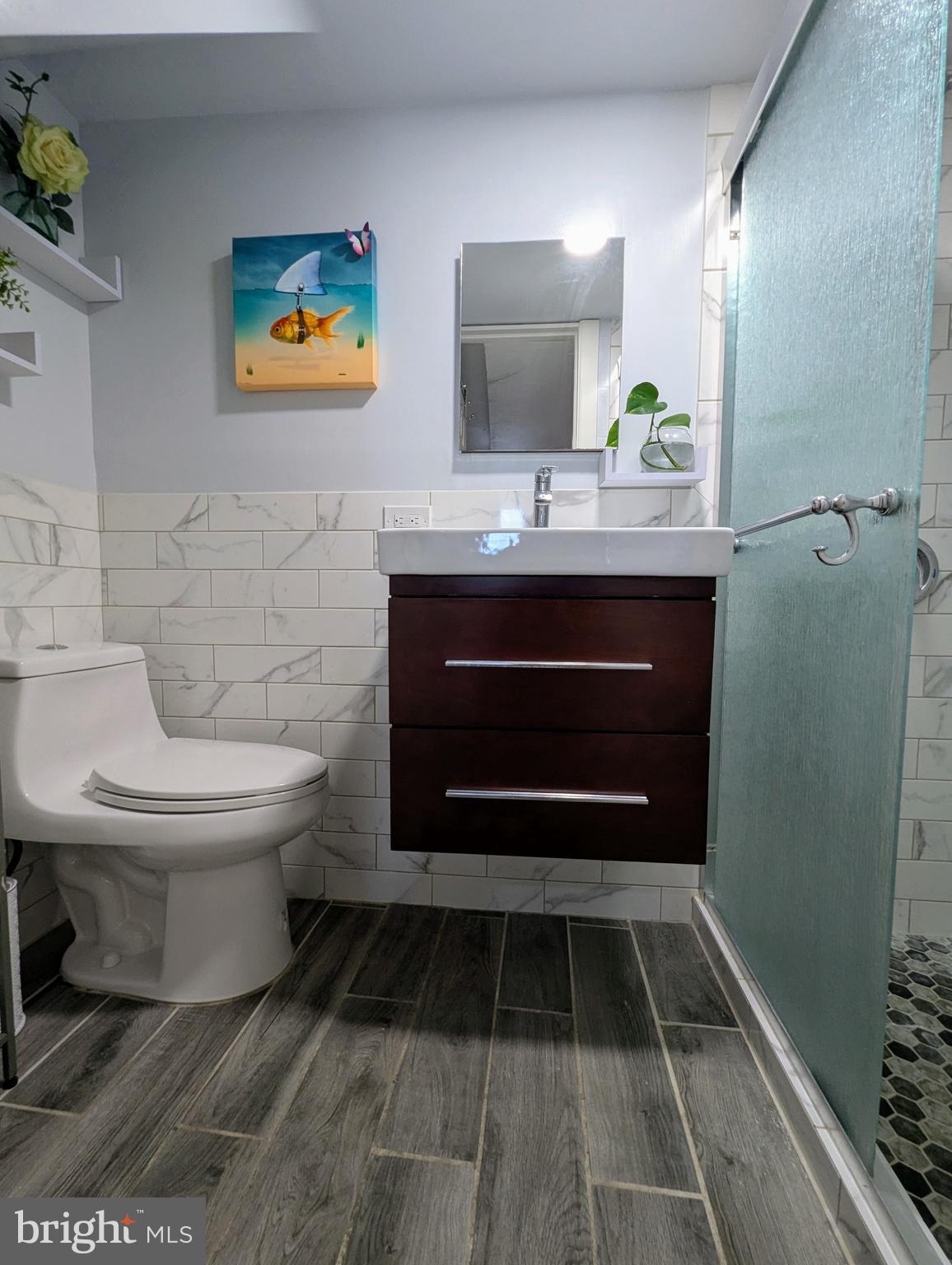 MAYFAIR - Residential