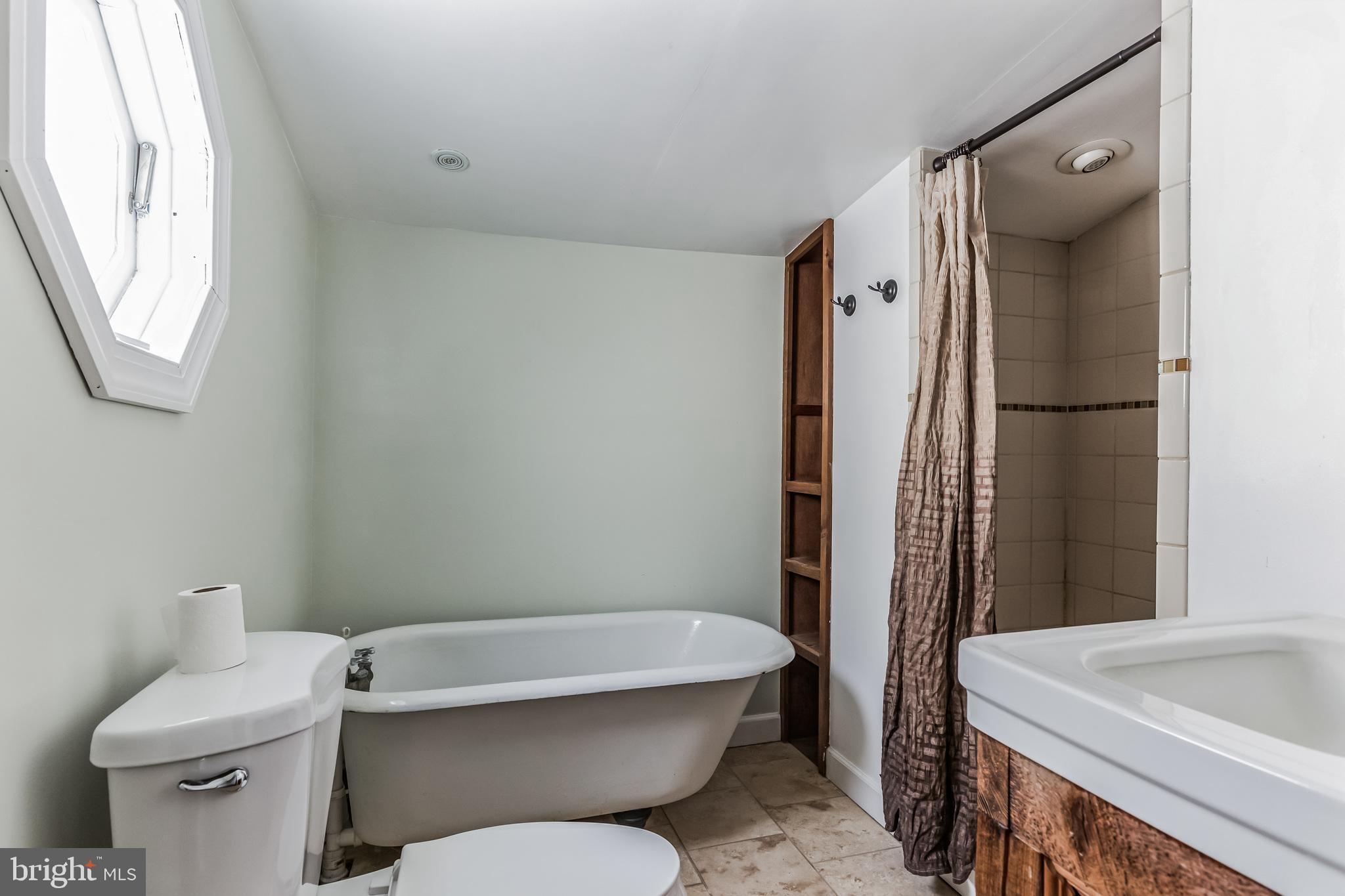 BLOOMING GLEN - Residential