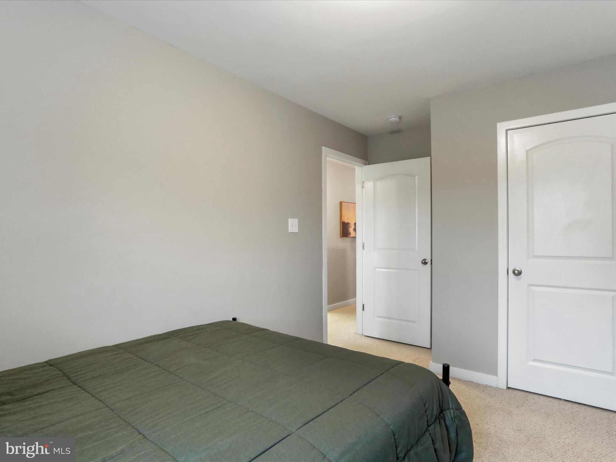 BROOKFIELD - Residential