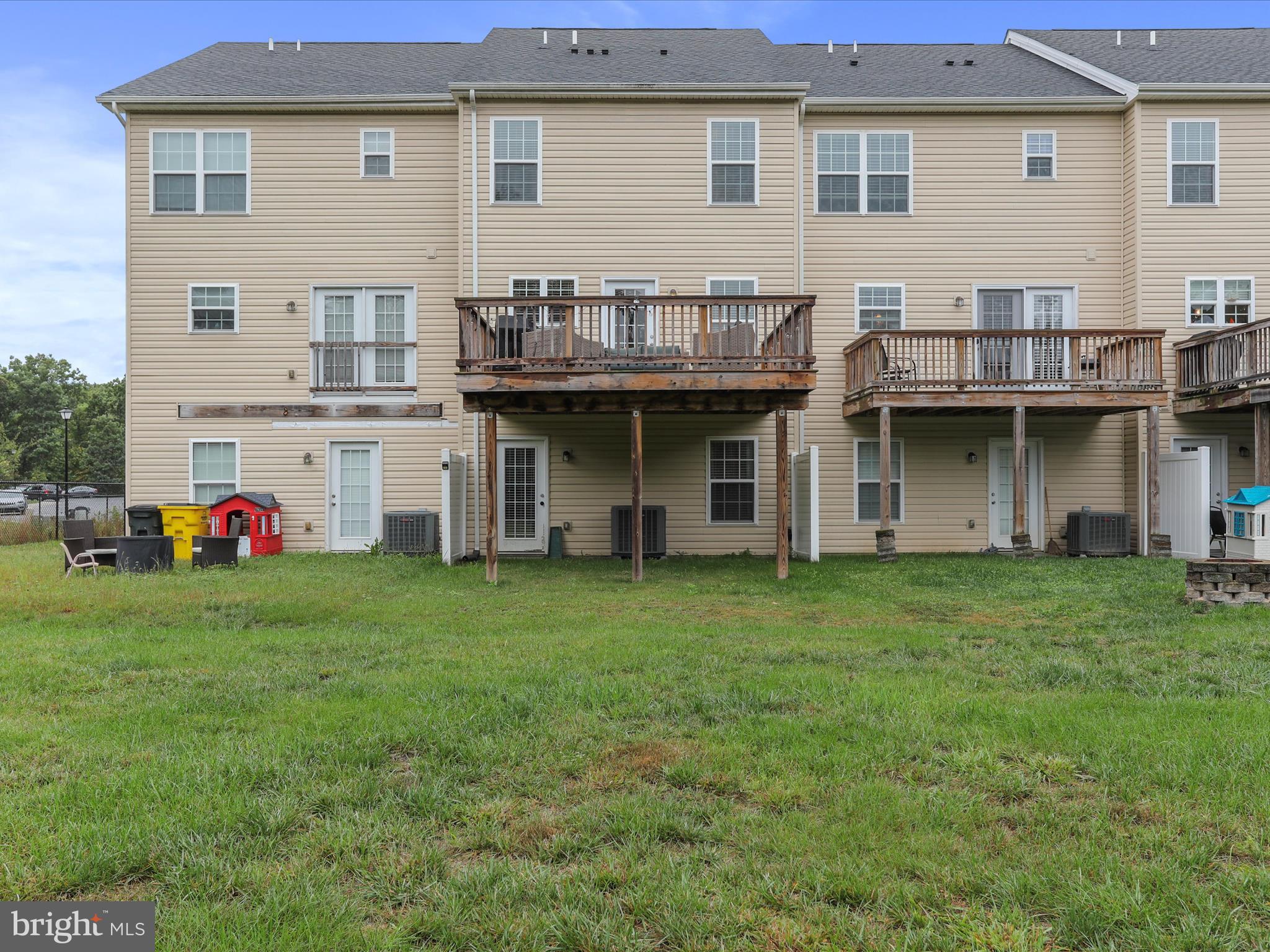 BROOKFIELD - Residential