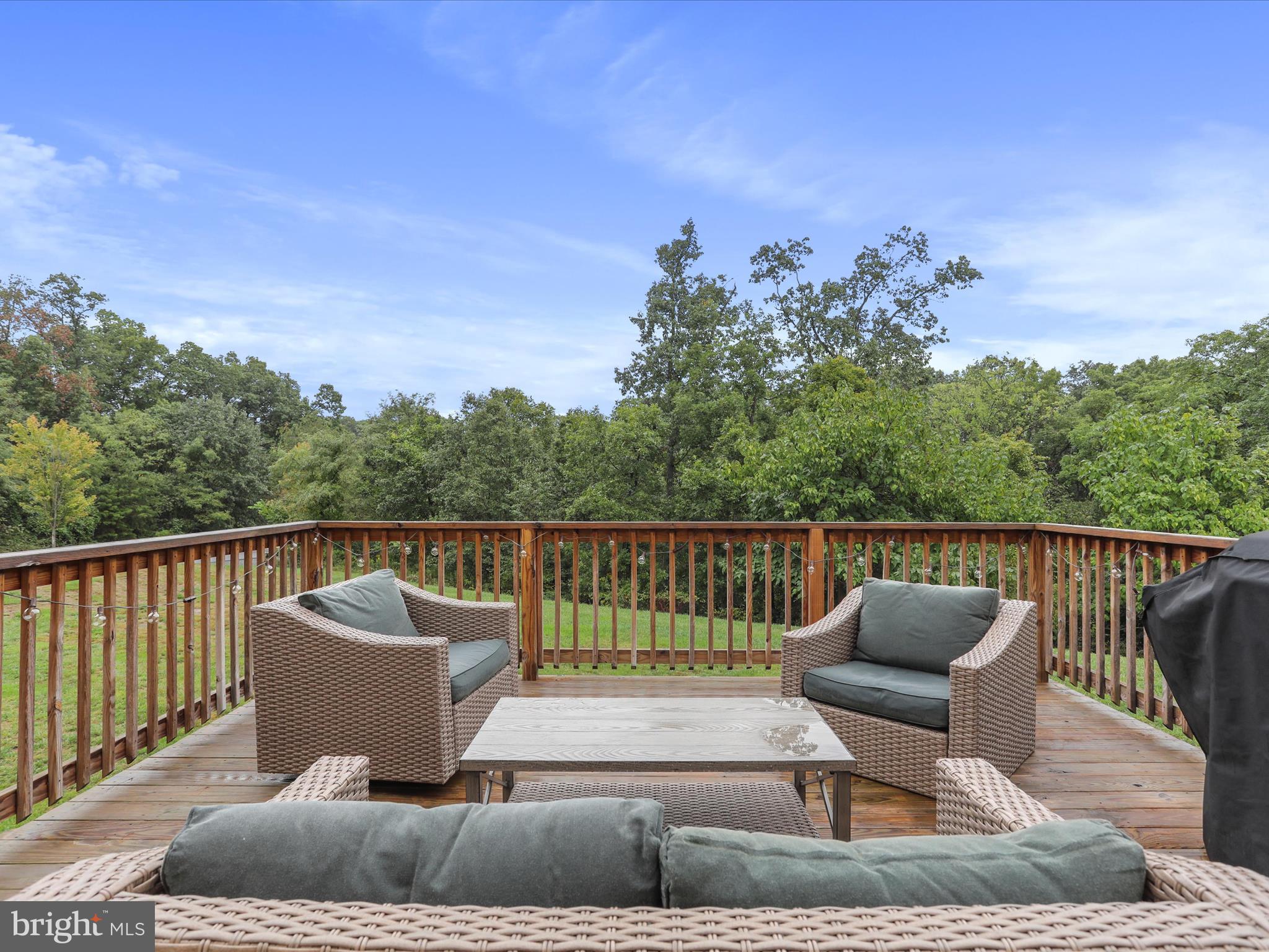 BROOKFIELD - Residential