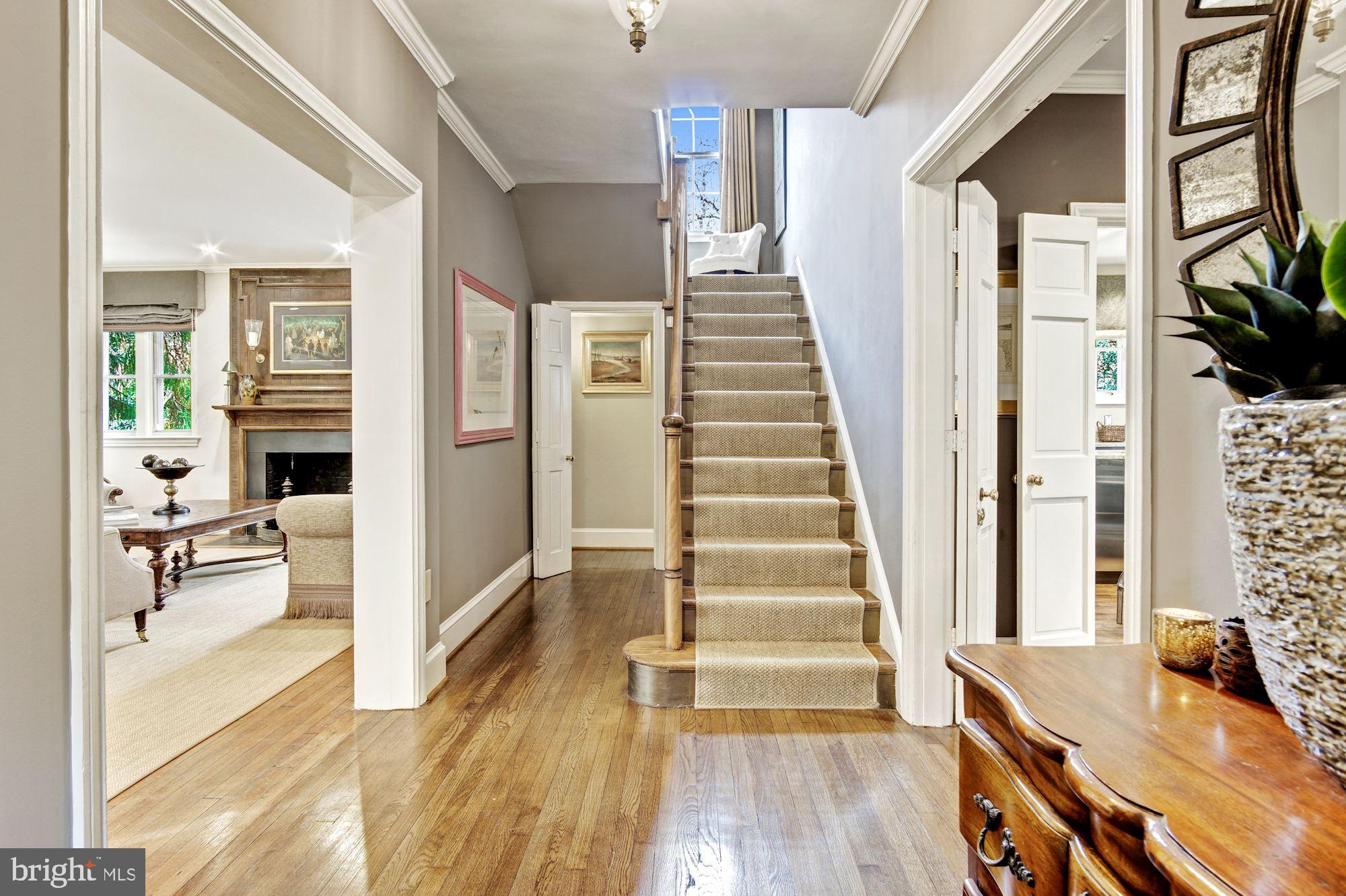 WESLEY HEIGHTS - Residential