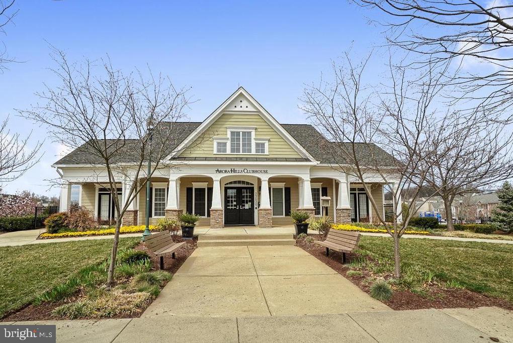 ARORA HILLS - Residential