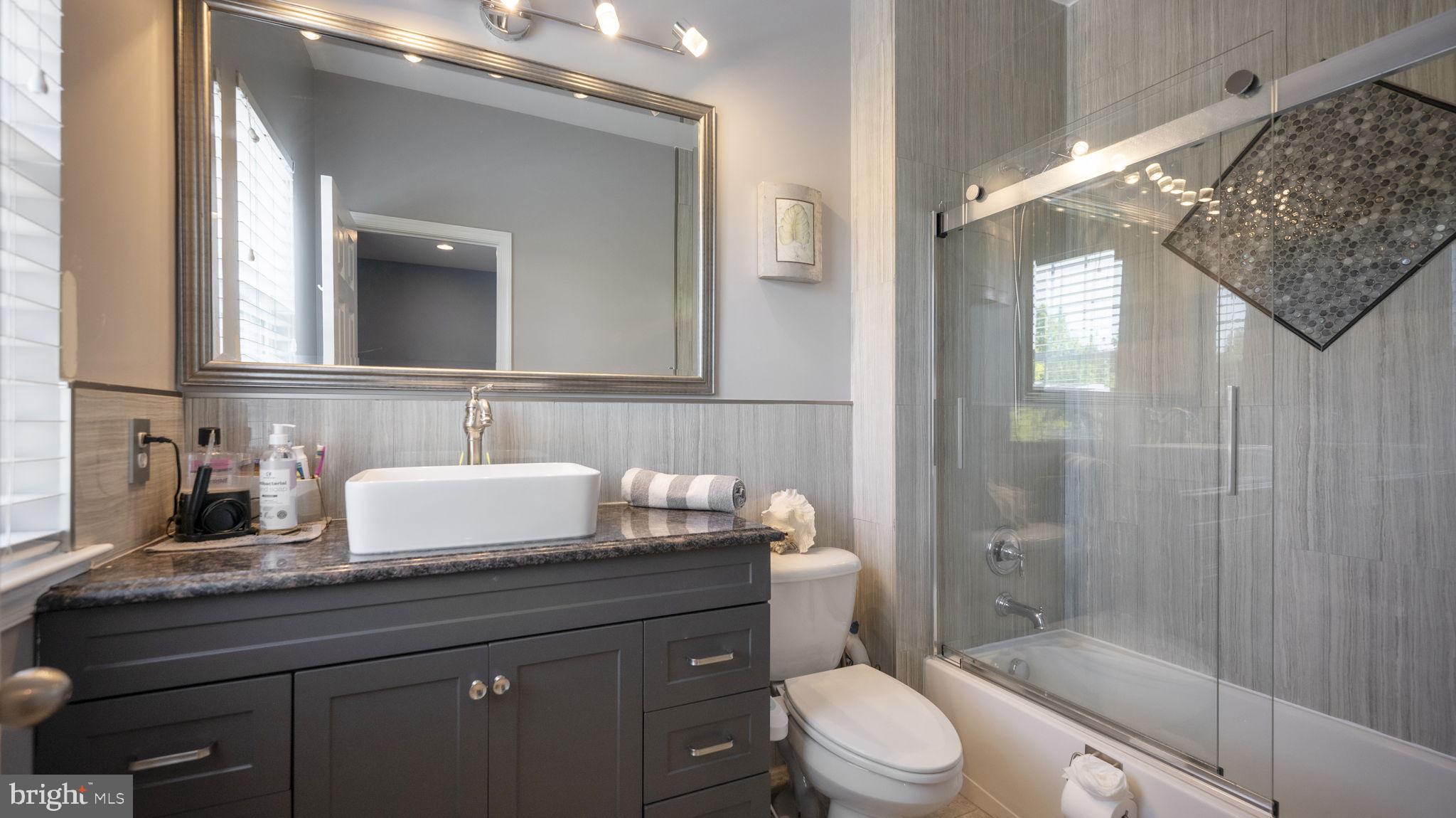 ARORA HILLS - Residential