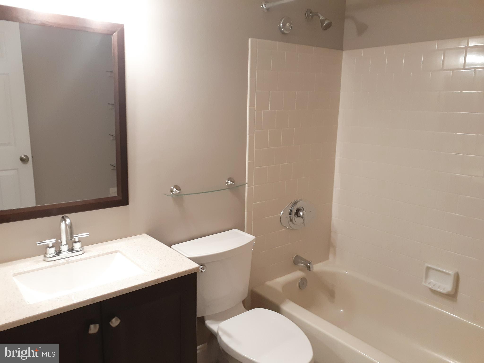 LOVETON FARMS - Residential Lease