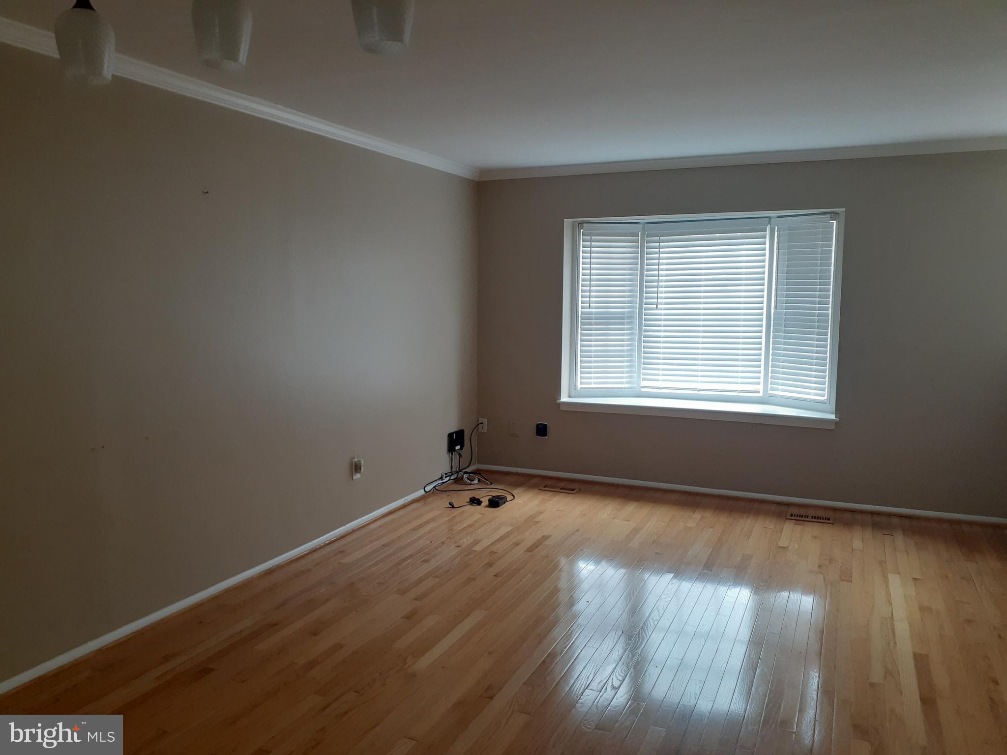 LOVETON FARMS - Residential Lease